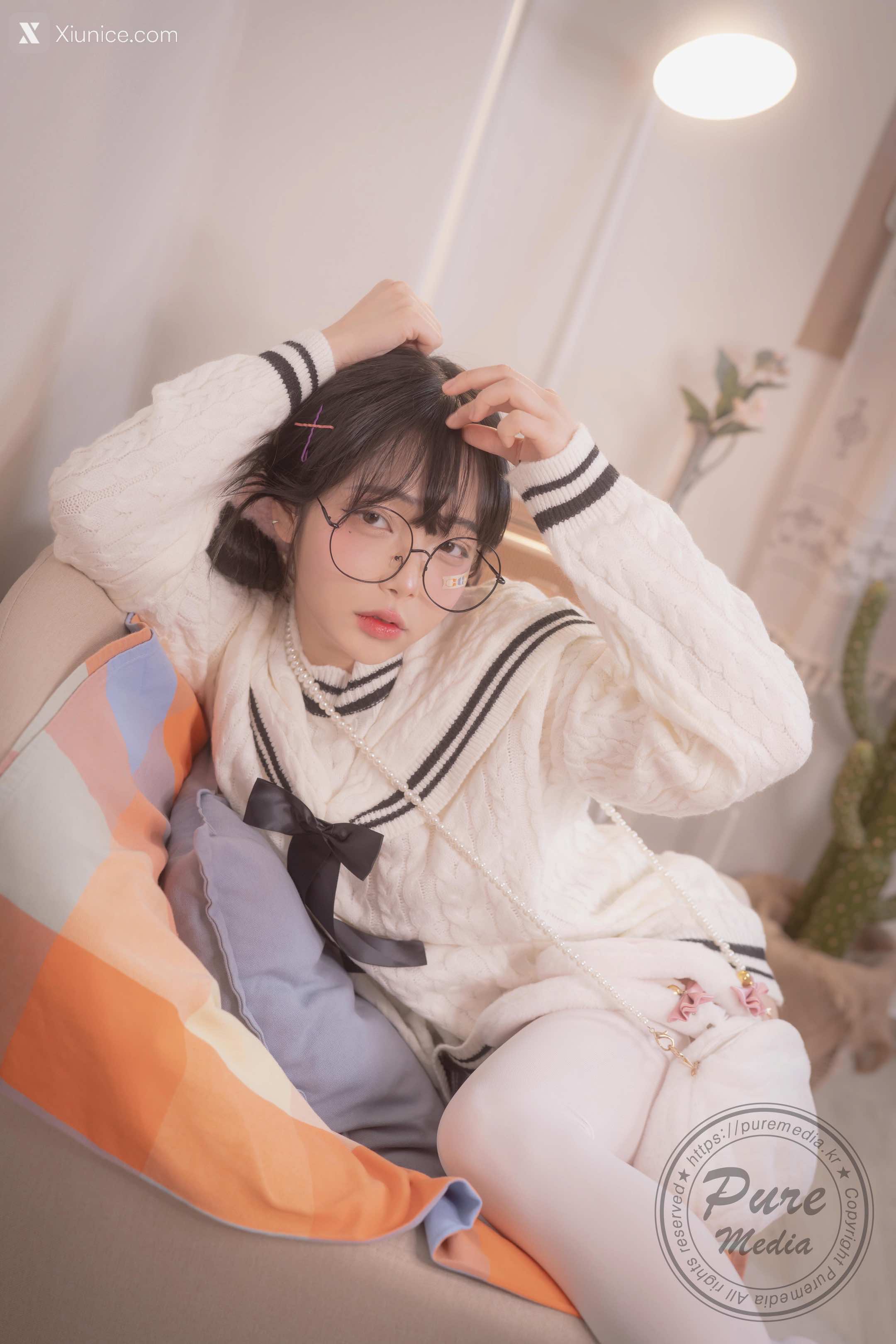 Pure Media Vol.276 Jelly (젤리) – Girl Trapped in a Rooftop Room 4K