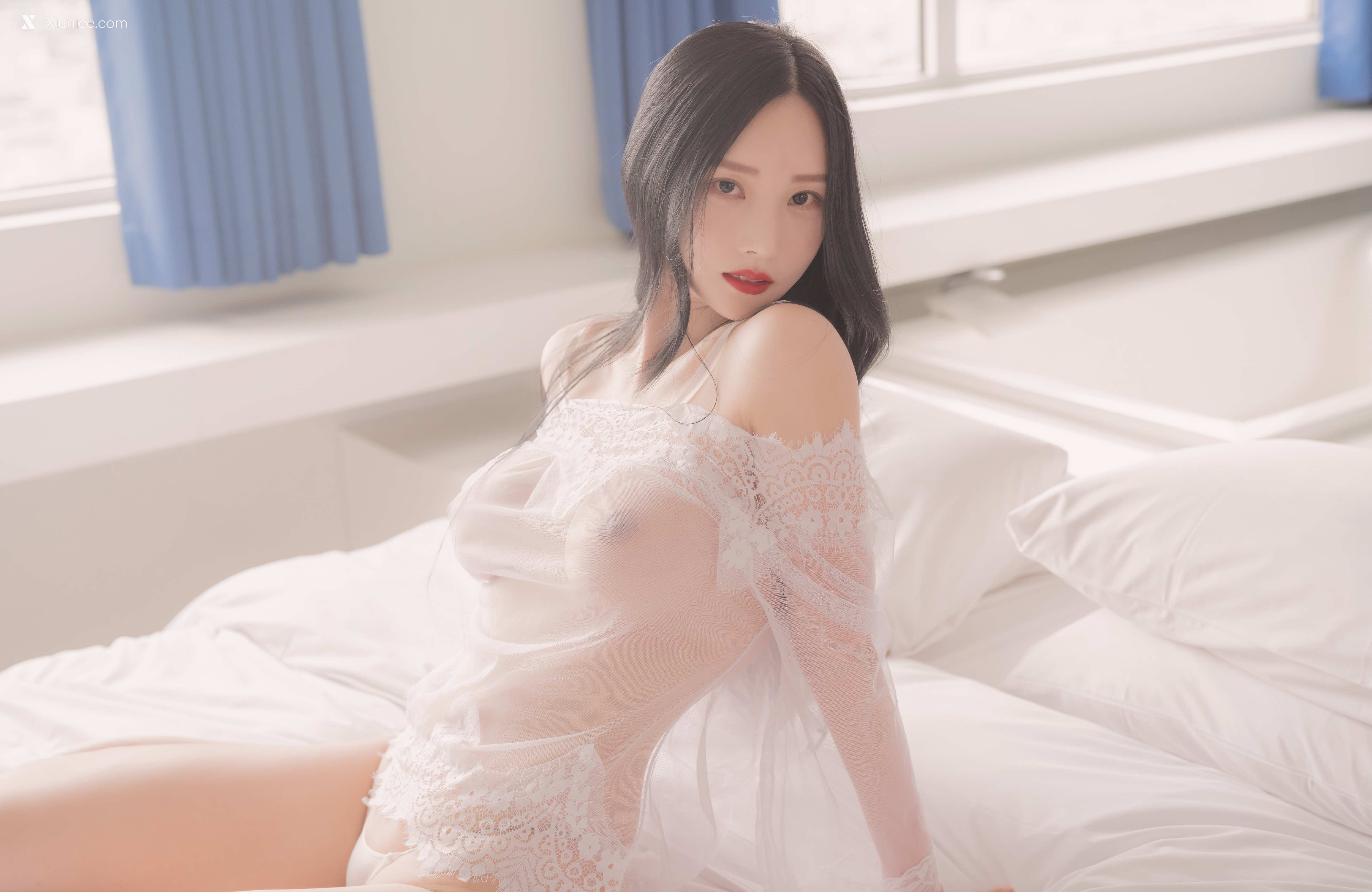 Pure Media Vol.111 Riha (리하) 4K