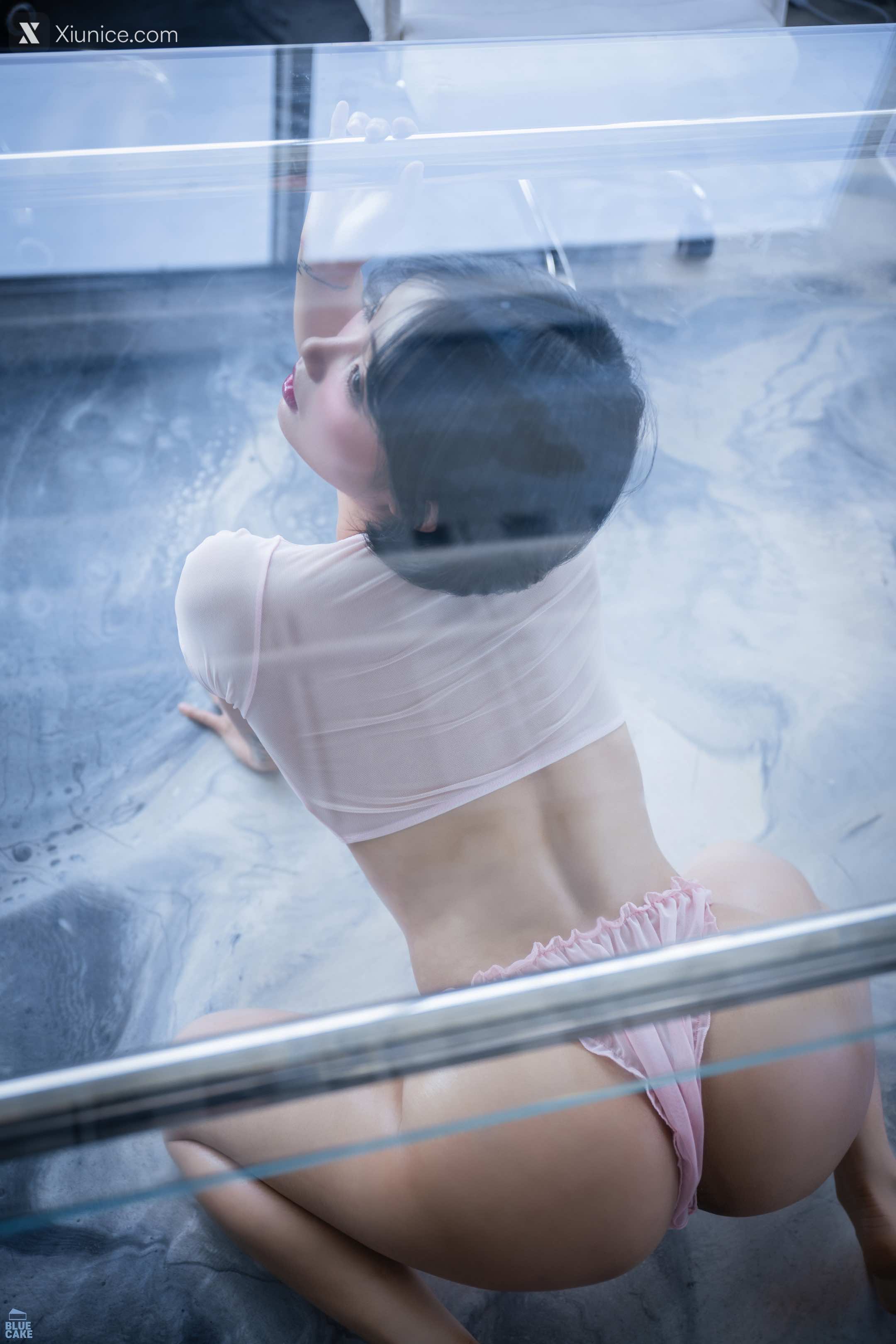 BLUECAKE Booty Queen – Rabbit Pink RED+ 4K