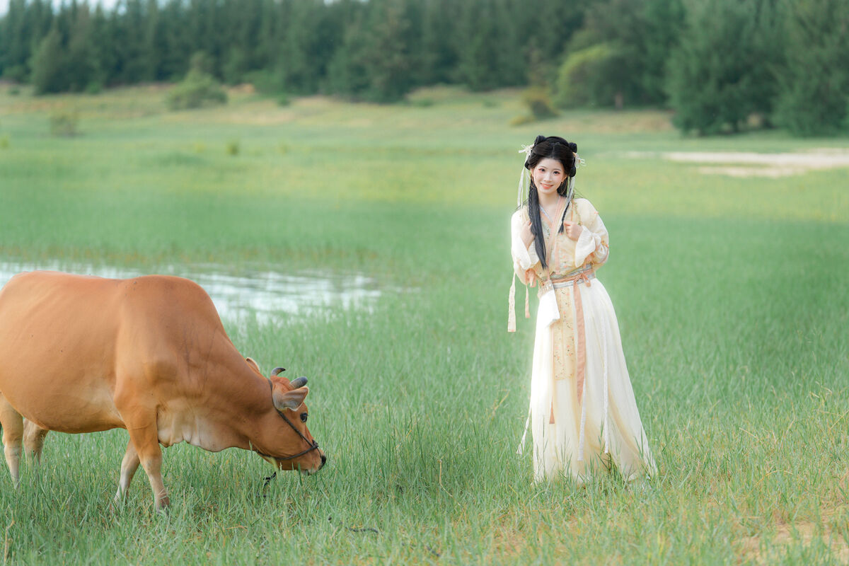 YiTuYu艺图语 Vol.10065 Wo De Xiao Zhu Li