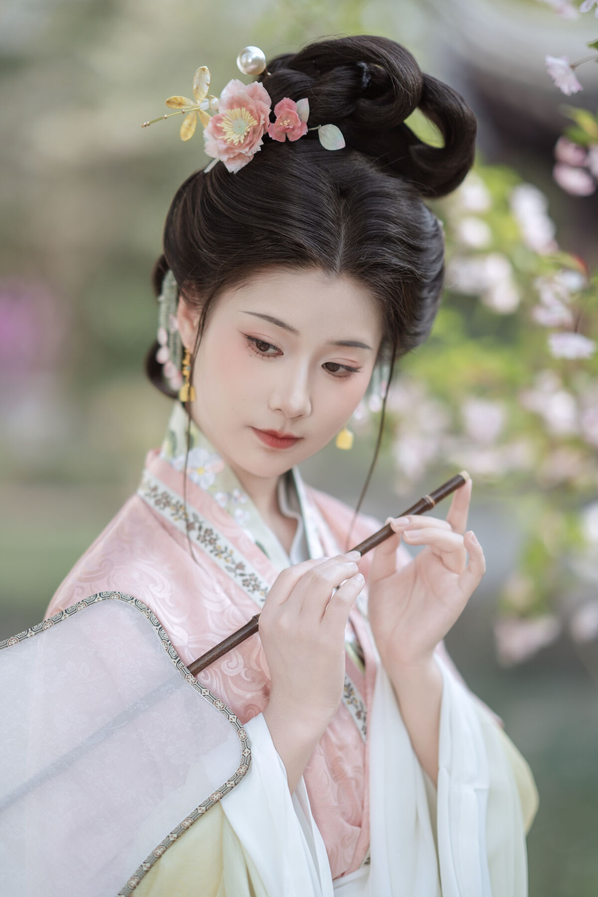 YiTuYu艺图语 Vol.10229 Jiang Zhu