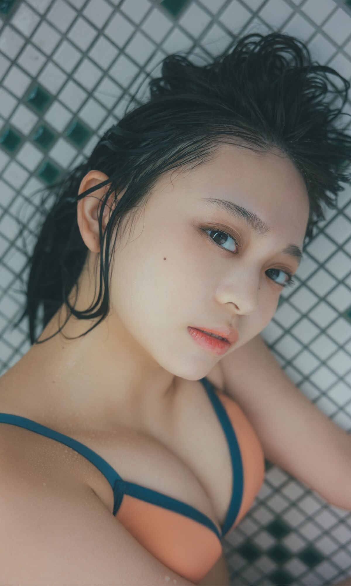 Mai Horai 蓬莱舞 - 写真集 See eye to eye 週プレ PHOTO BOOK