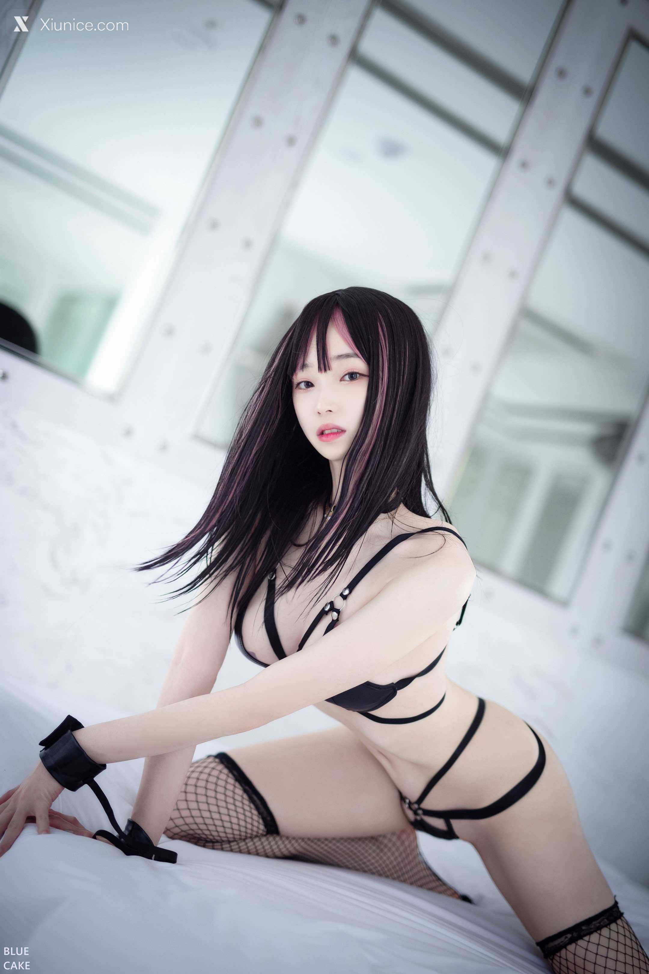 BLUECAKE Bambi (밤비) – Pretty savage 4K