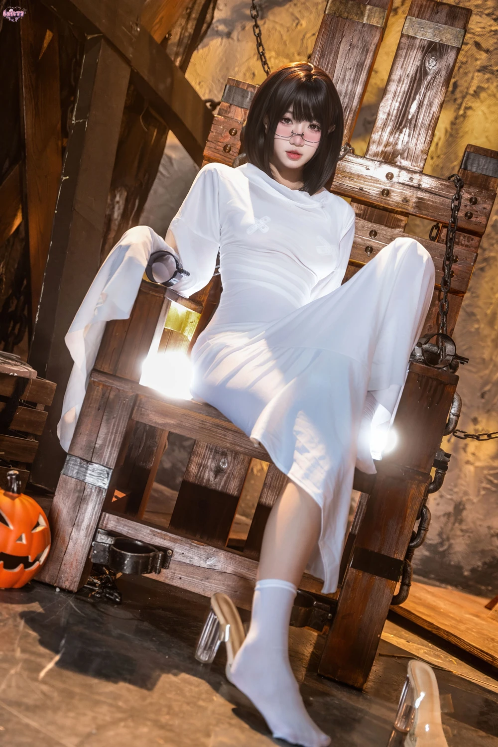 Cosplay 柒柒要乖哦 – 幽灵娘