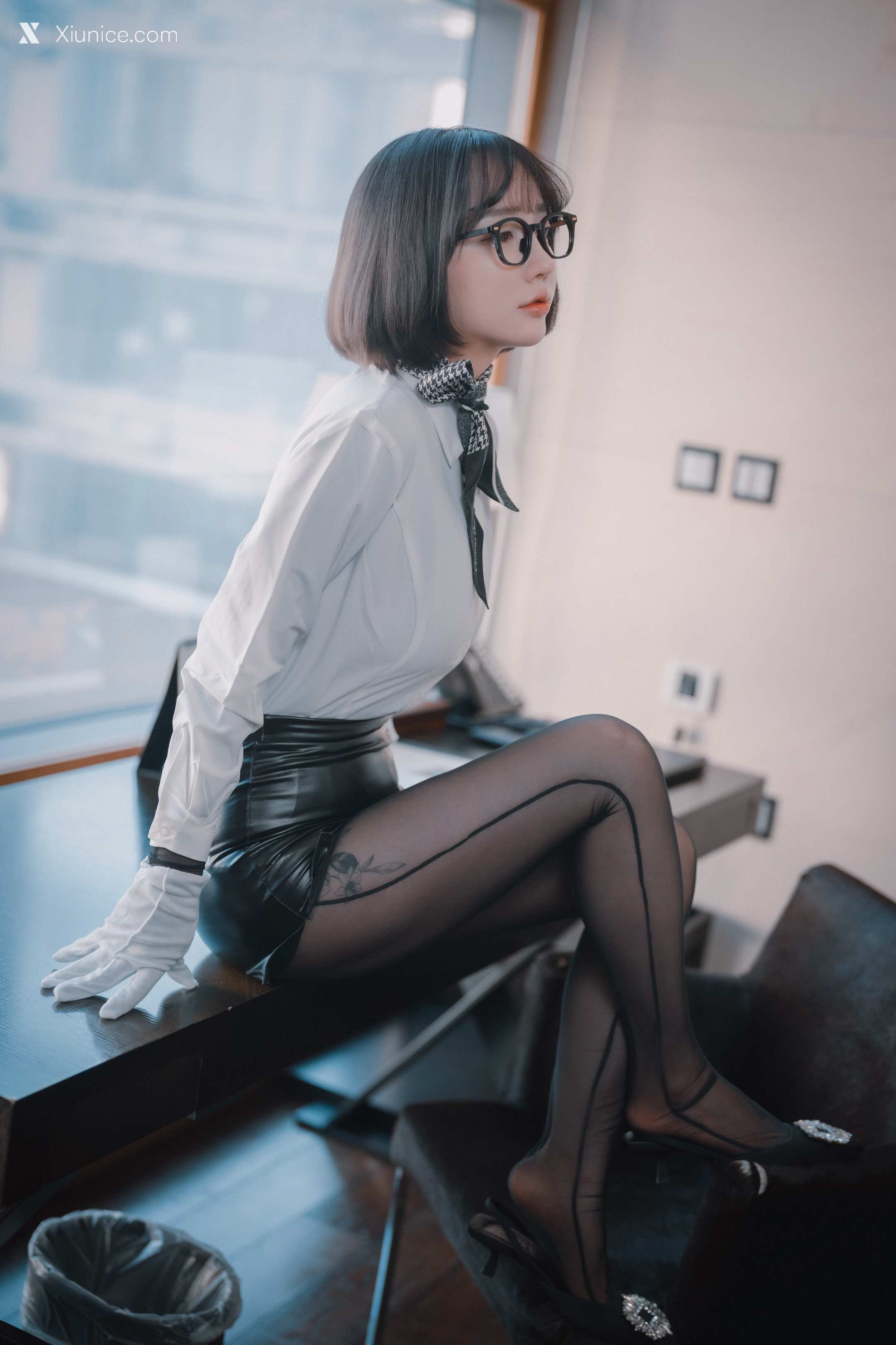 DJAWA Photo – Son Ye-Eun (손예은) – Naughty Supervisor 4K