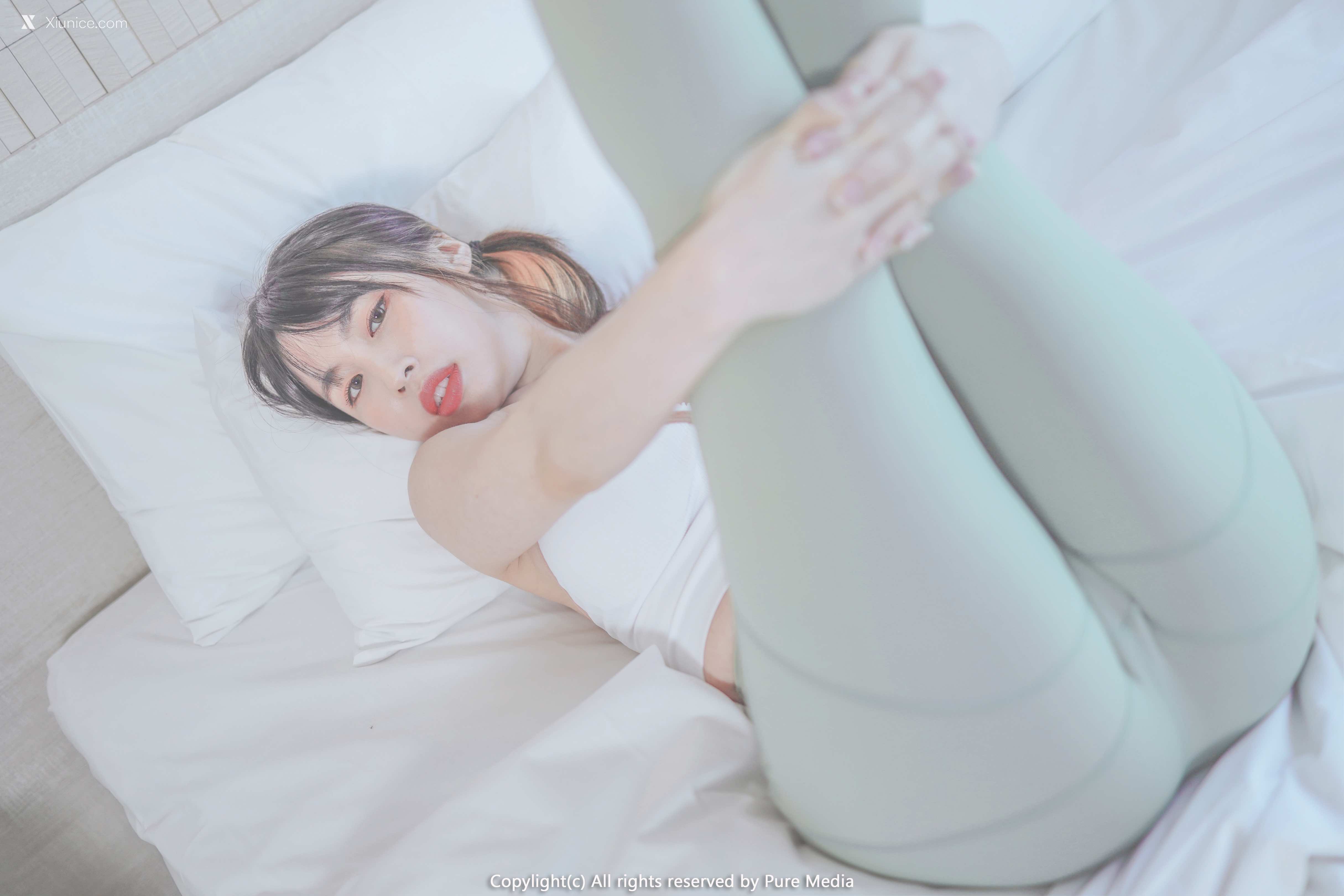 Pure Media Vol.103 Uhye (이유혜) 4K