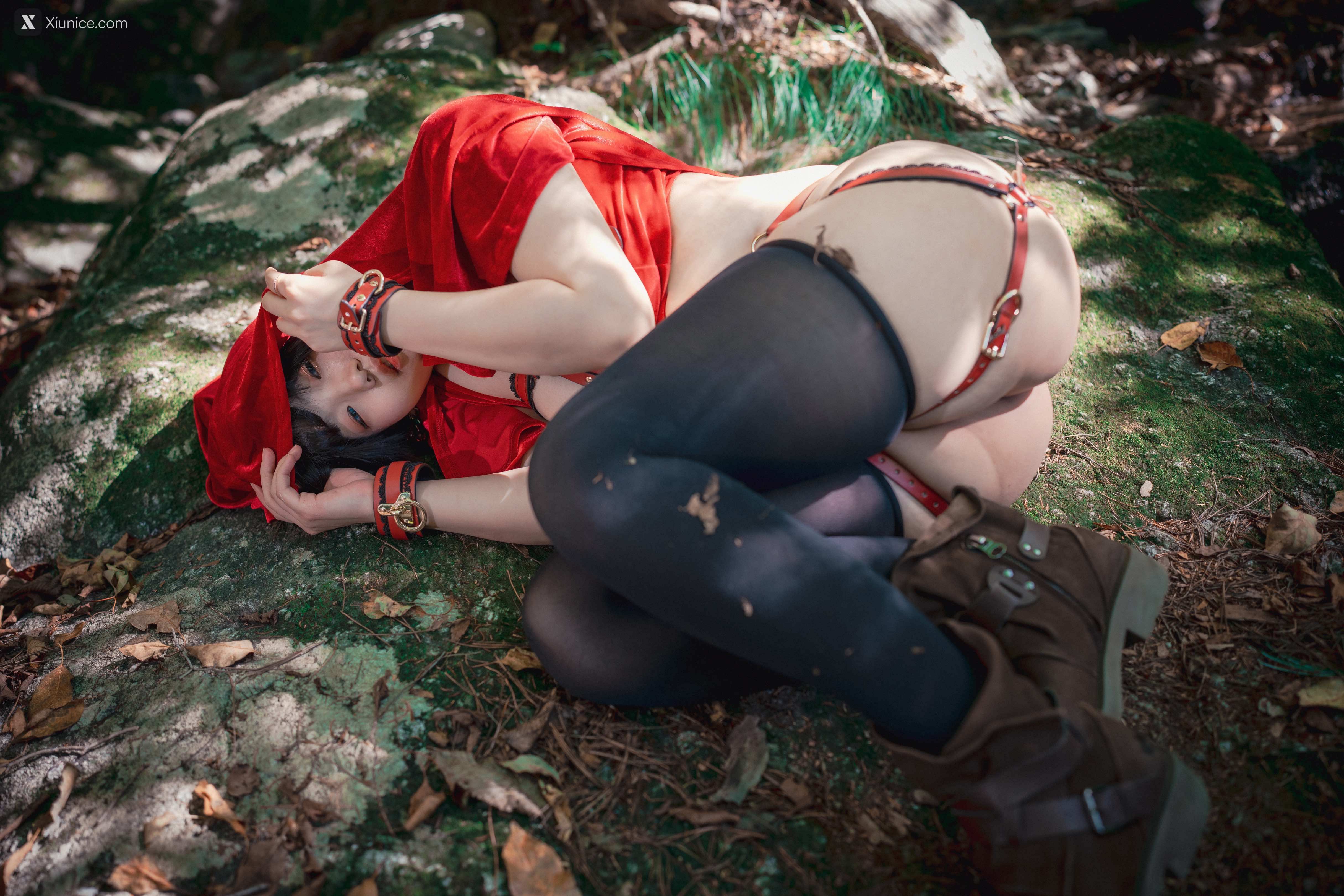 DJAWA Photo – Mimmi (밈미) – Naughty Red Hiring Hood 4K