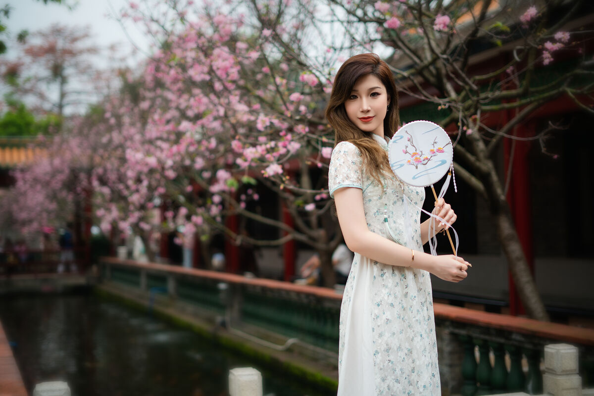 YiTuYu艺图语 Vol.10089 La Bi Xiao Xin