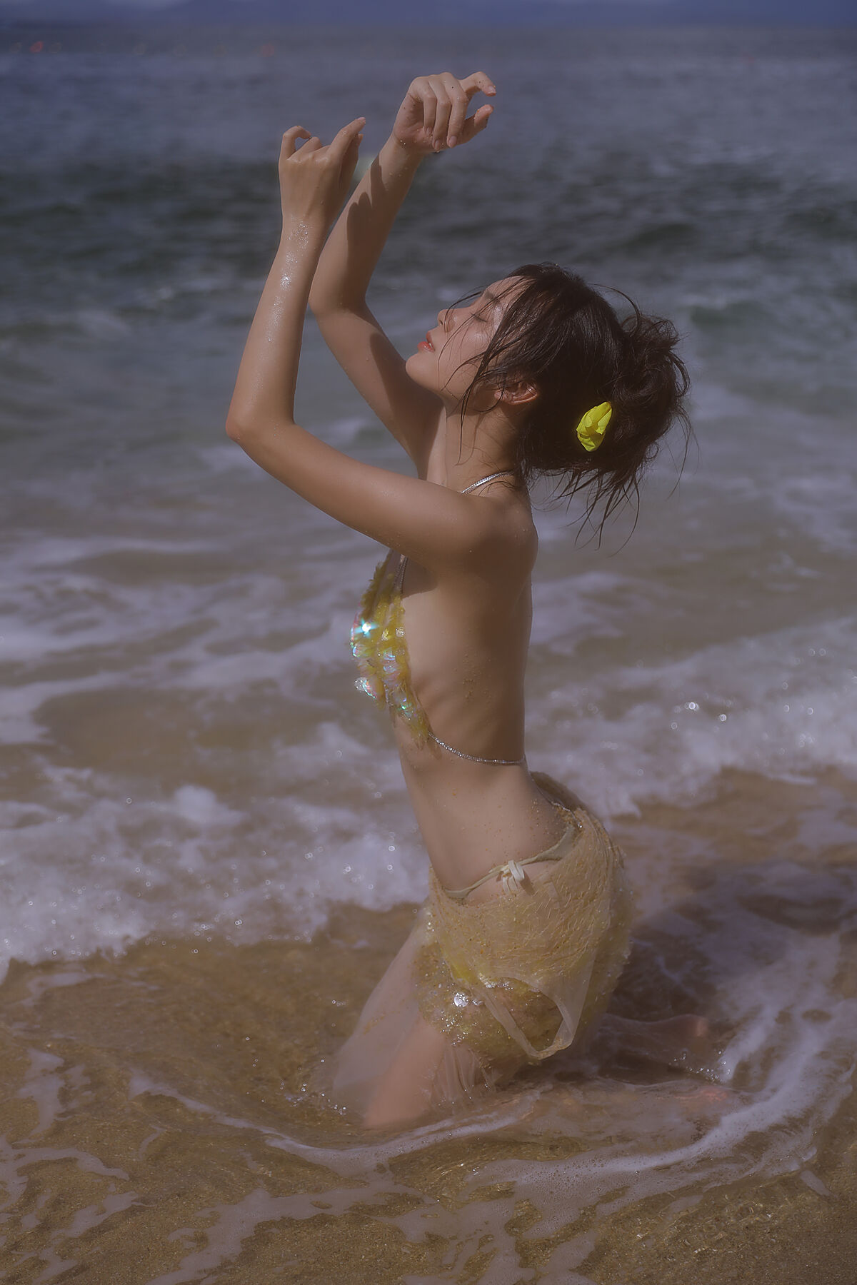 YiTuYu艺图语 Vol.10031 Liu Liu