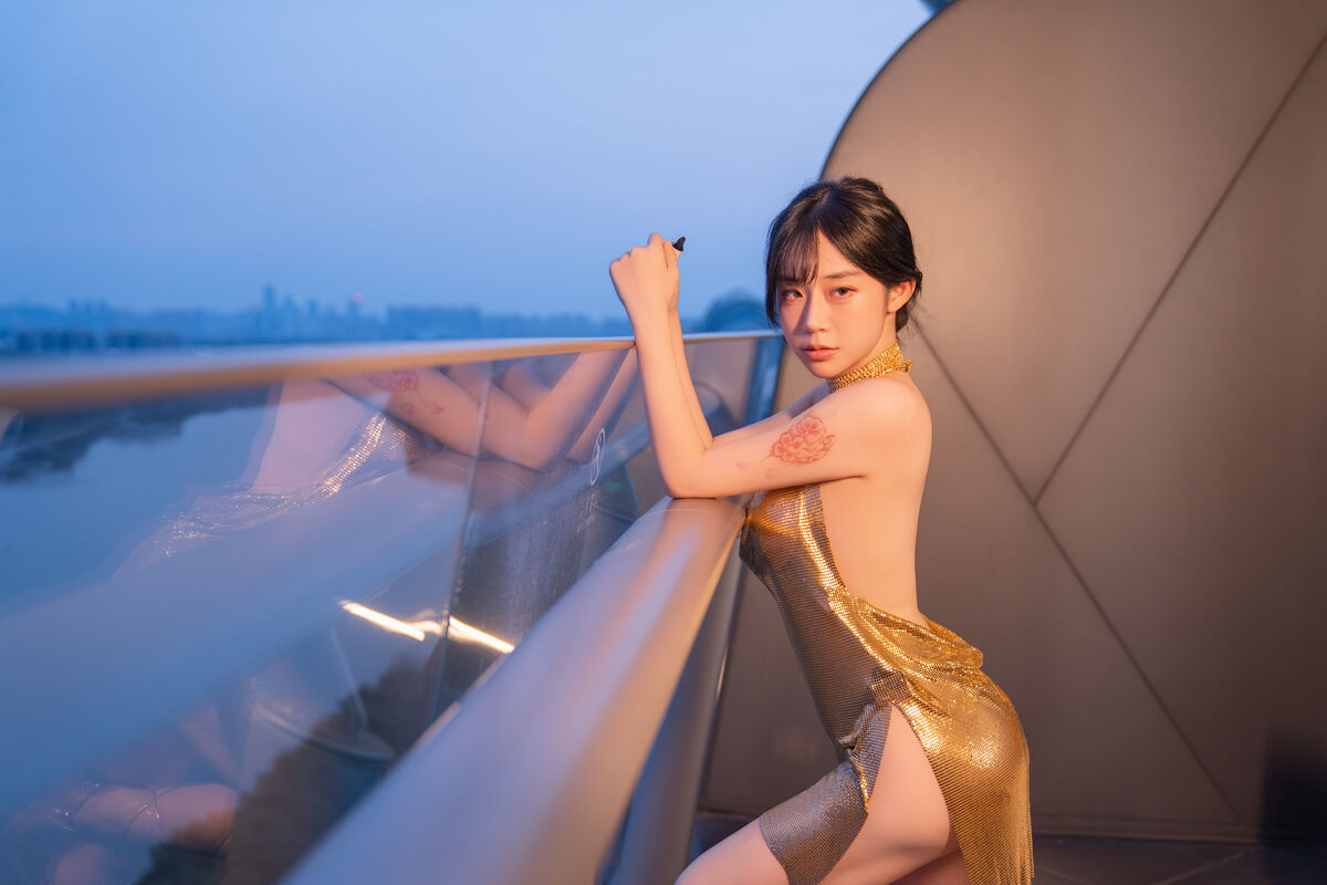 YiTuYu艺图语 Vol.10060 Yi Yuan Tong Xue Jodie