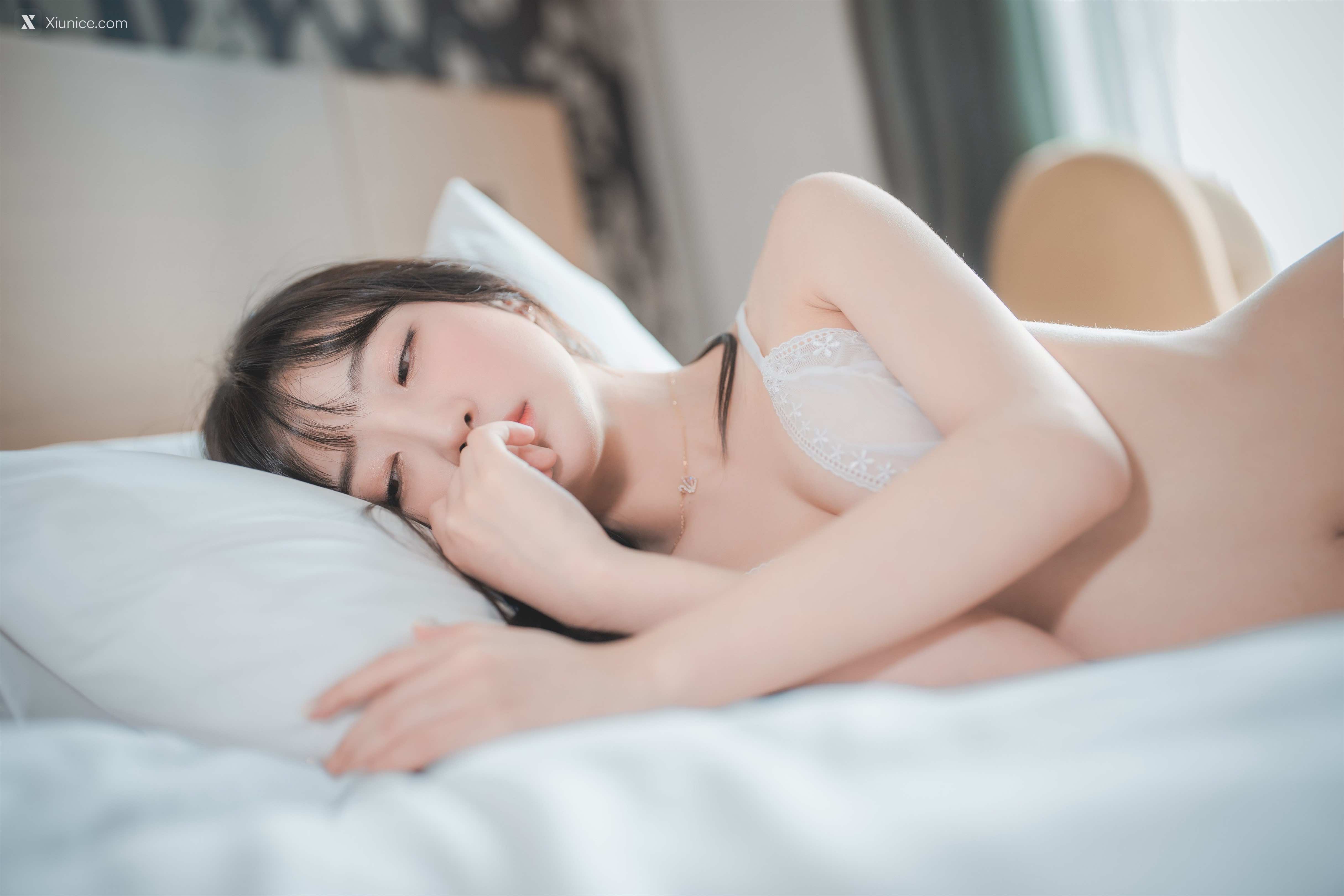 DJAWA Photo – HaNari (하나리) – Champagne Mesh 4K