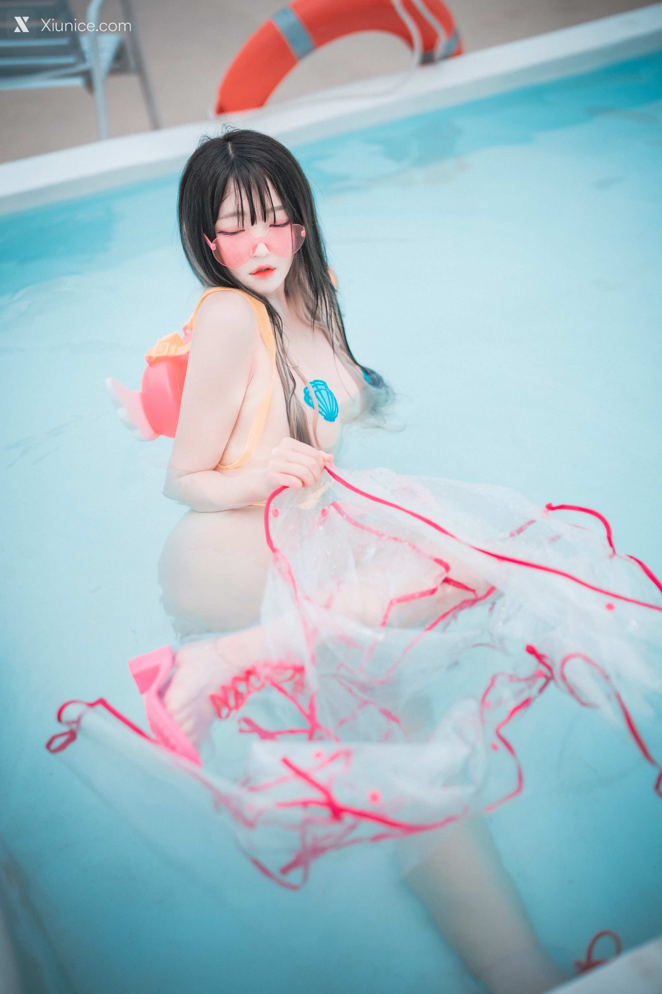 DJAWA Photo – Aram (아람) – “Poolside Summer” 4K
