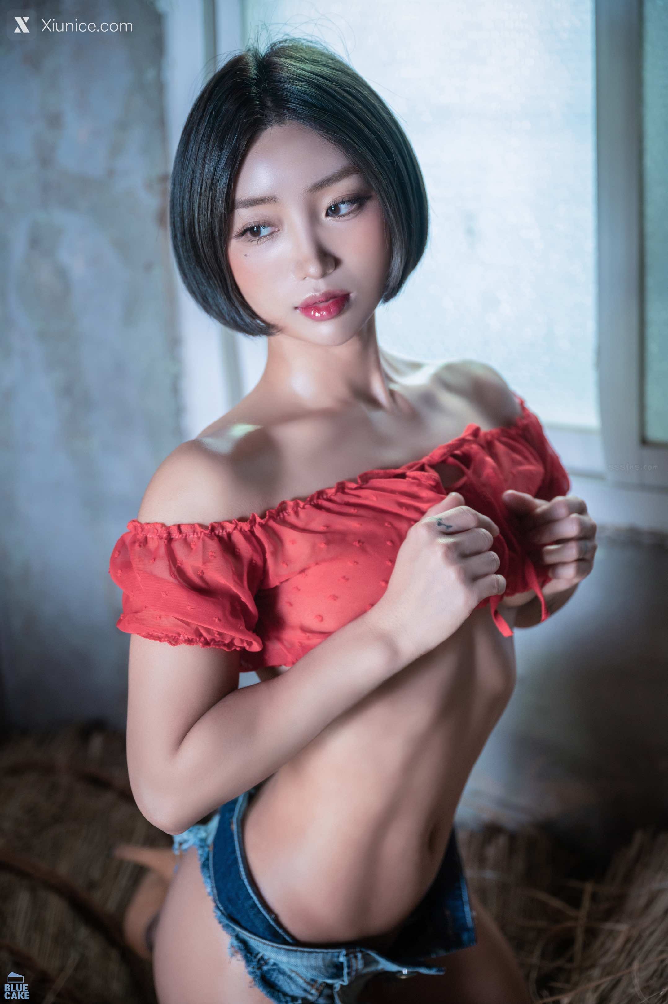 BLUECAKE Booty Queen – Jean (+RED Ver.) 4K