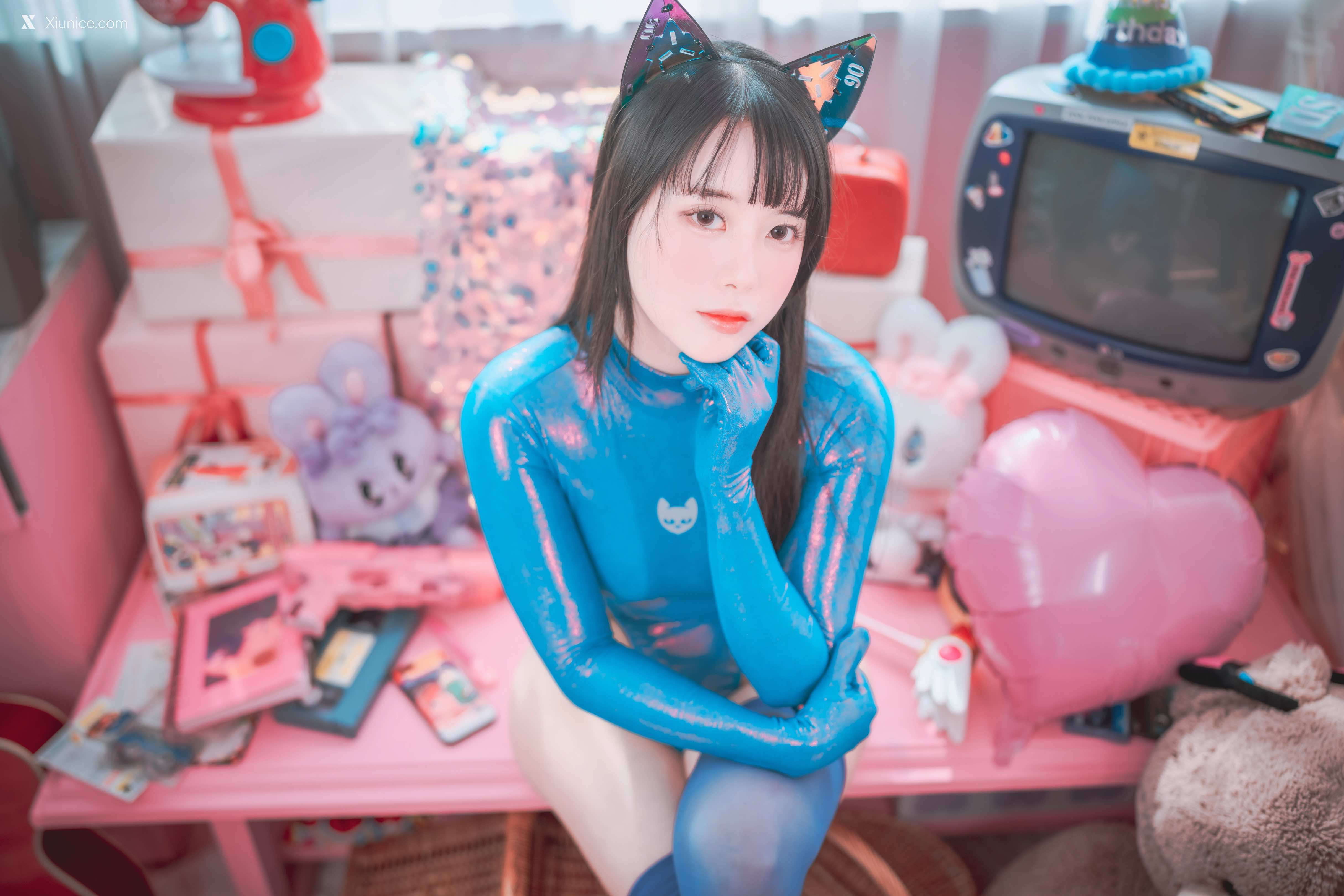 DJAWA Photo – ZziZzi – Cyber Cat in Mystique Blue (+S.Ver) 4K
