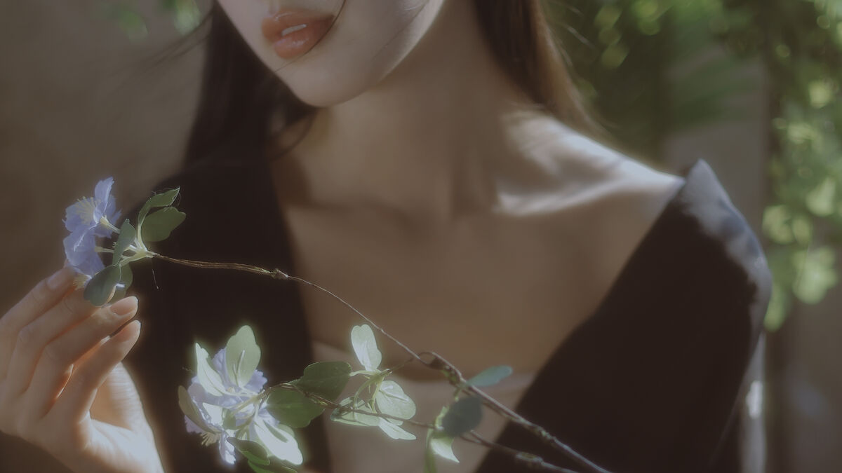 YiTuYu艺图语 Vol.10163 Mei Lu Zi