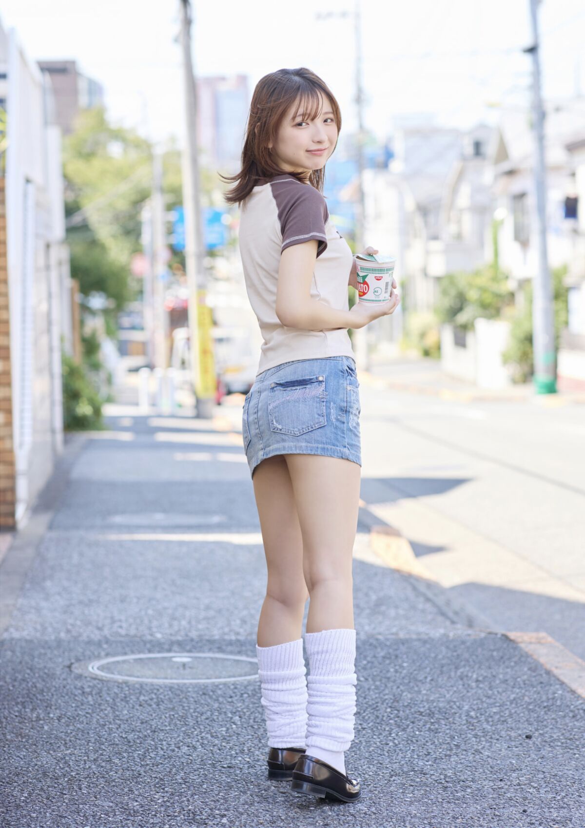 Runa Ichinose 一ノ瀬瑠菜 - BRODYデジタル写真集 一緒に入ろ