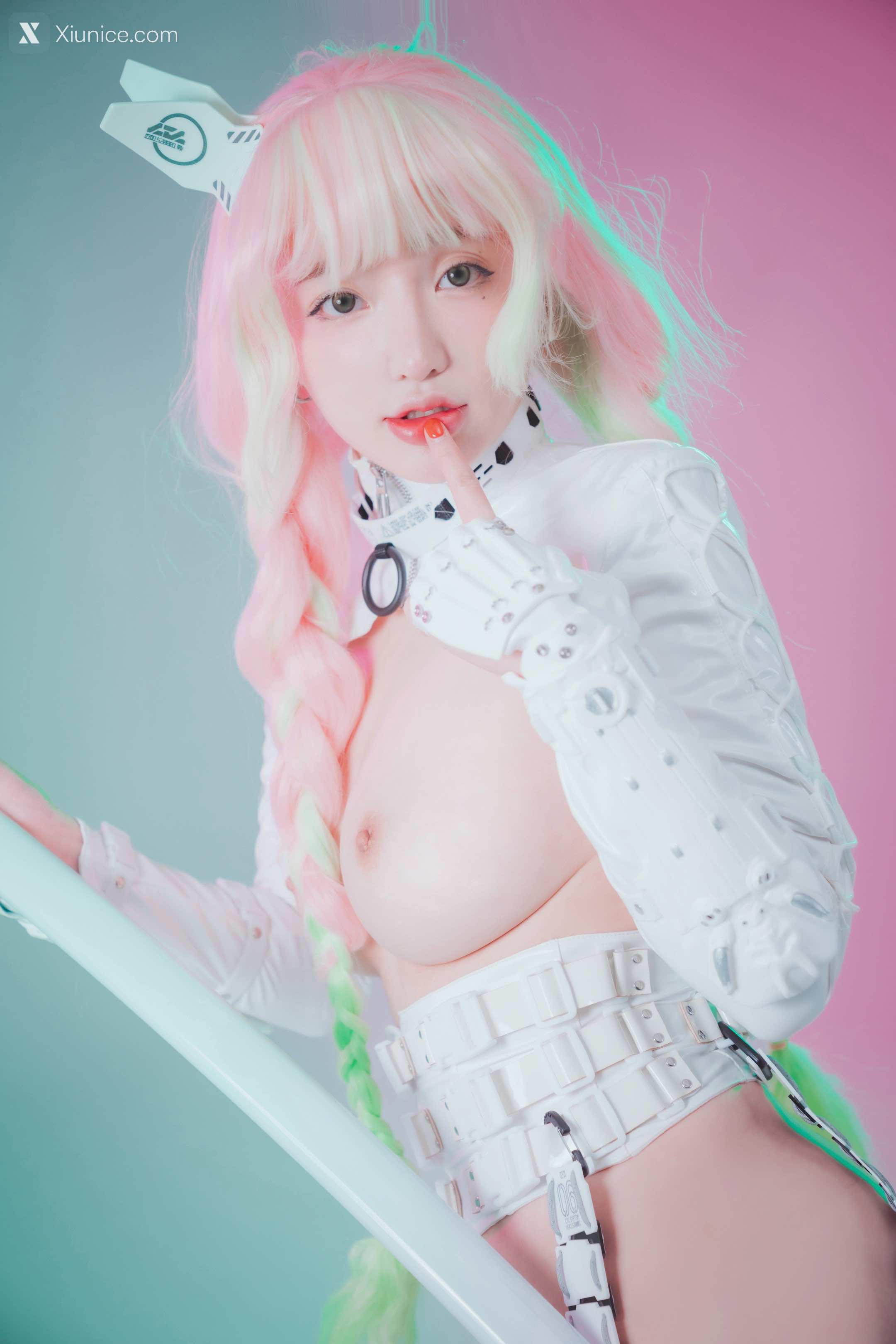 DJAWA Photo – Son Ye-Eun (손예은) – Cyber Hunter Mitsuri 4K