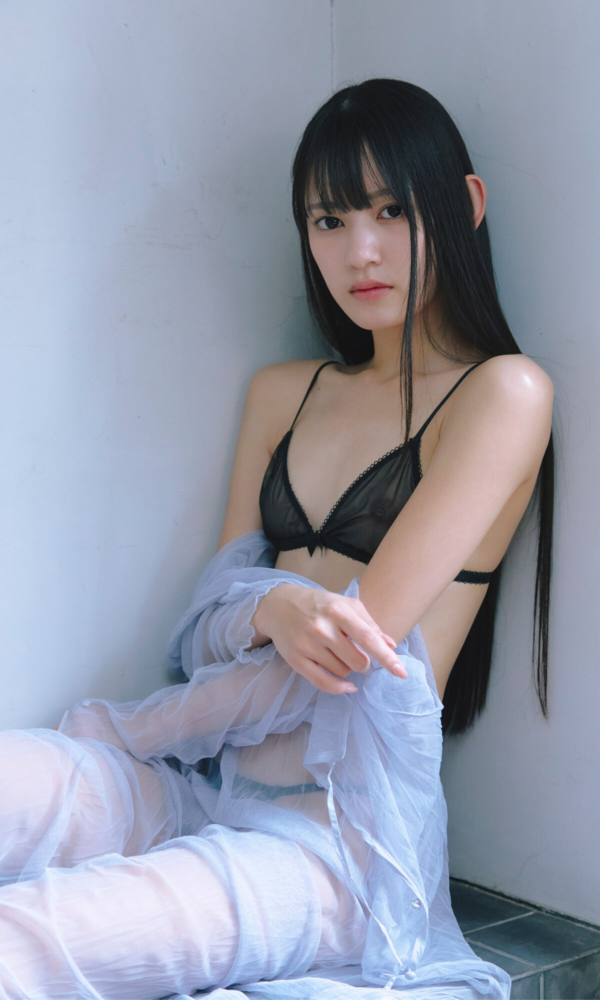 Umi Yatsugake 八掛うみ - デジタル限定 写真集 White R18版