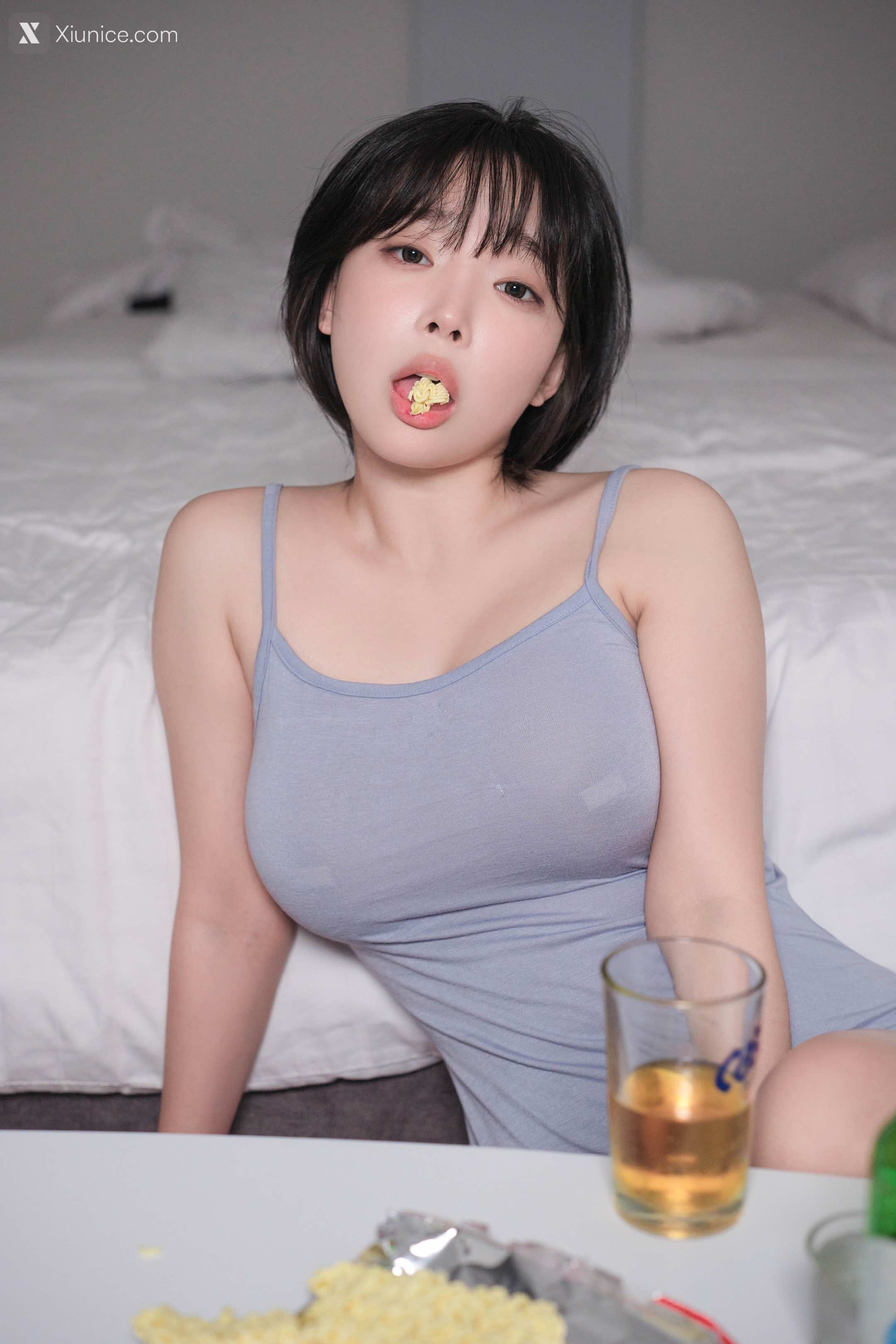 Kang In-kyung (강인경) – Travel