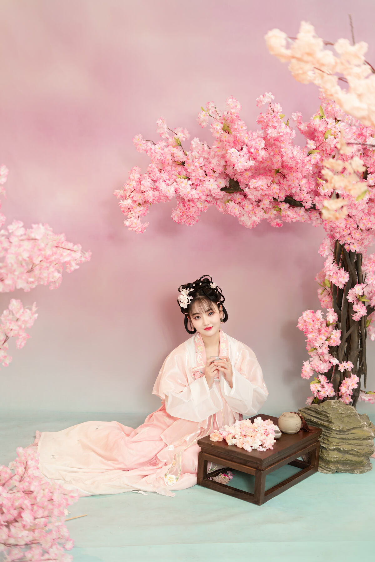 YiTuYu艺图语 Vol.10051 Zhu Ge