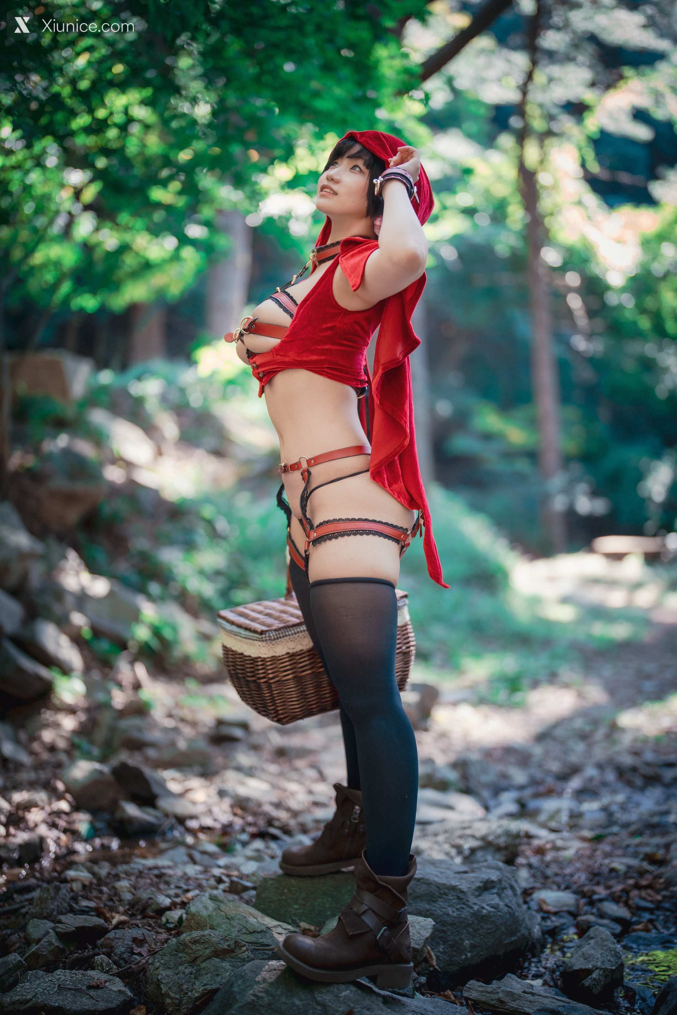 DJAWA Photo – Mimmi (밈미) – Naughty Red Hiring Hood 4K