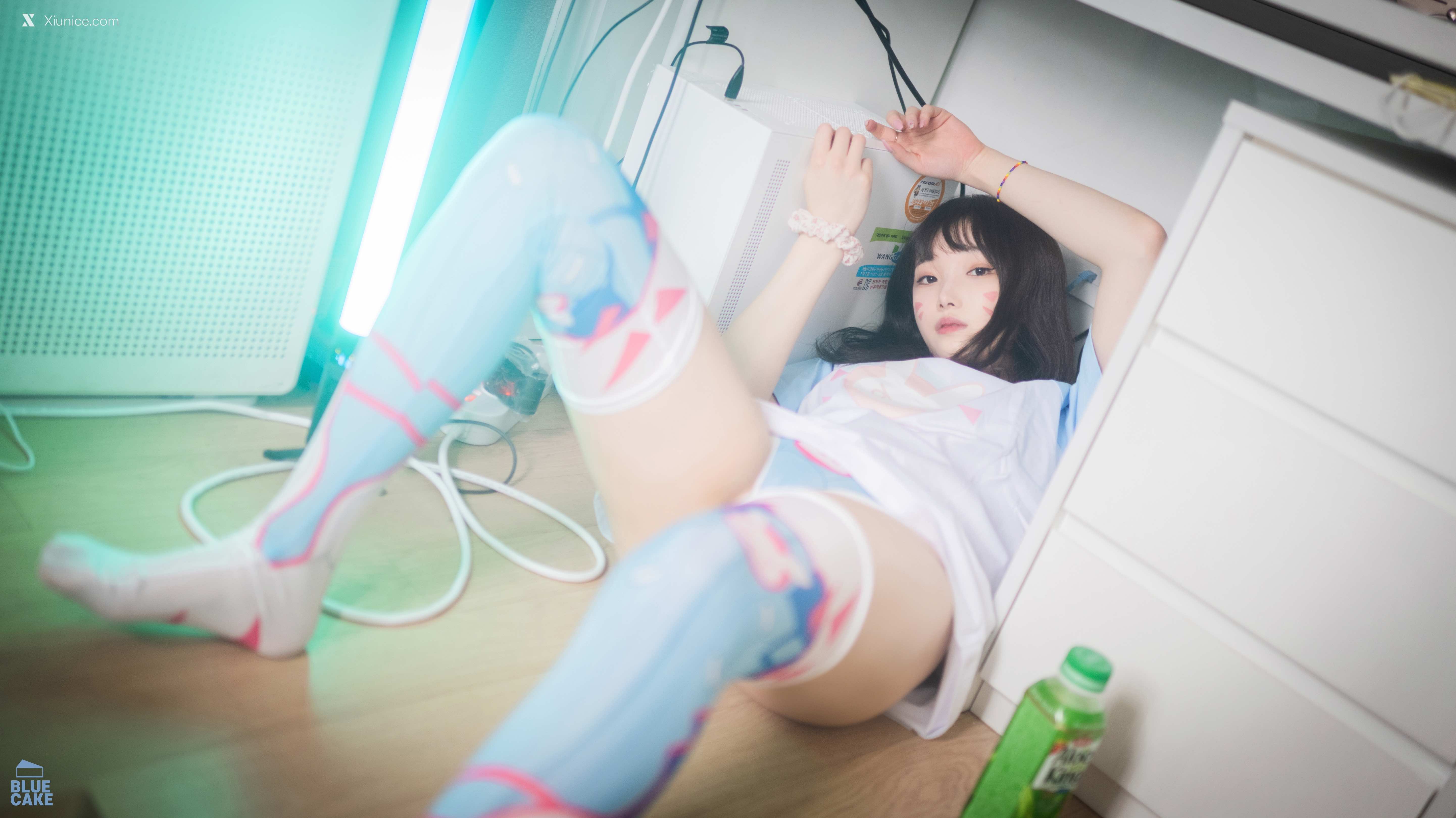 BLUECAKE Bambi (밤비) – Home Work 4K