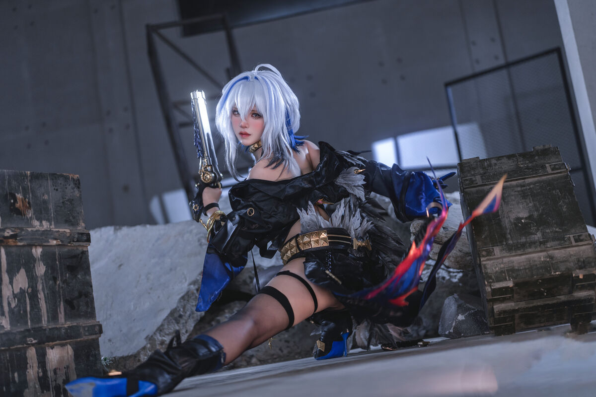 Coser@阿薰kaOri - 鸣潮 嘉贝莉娜 Part01