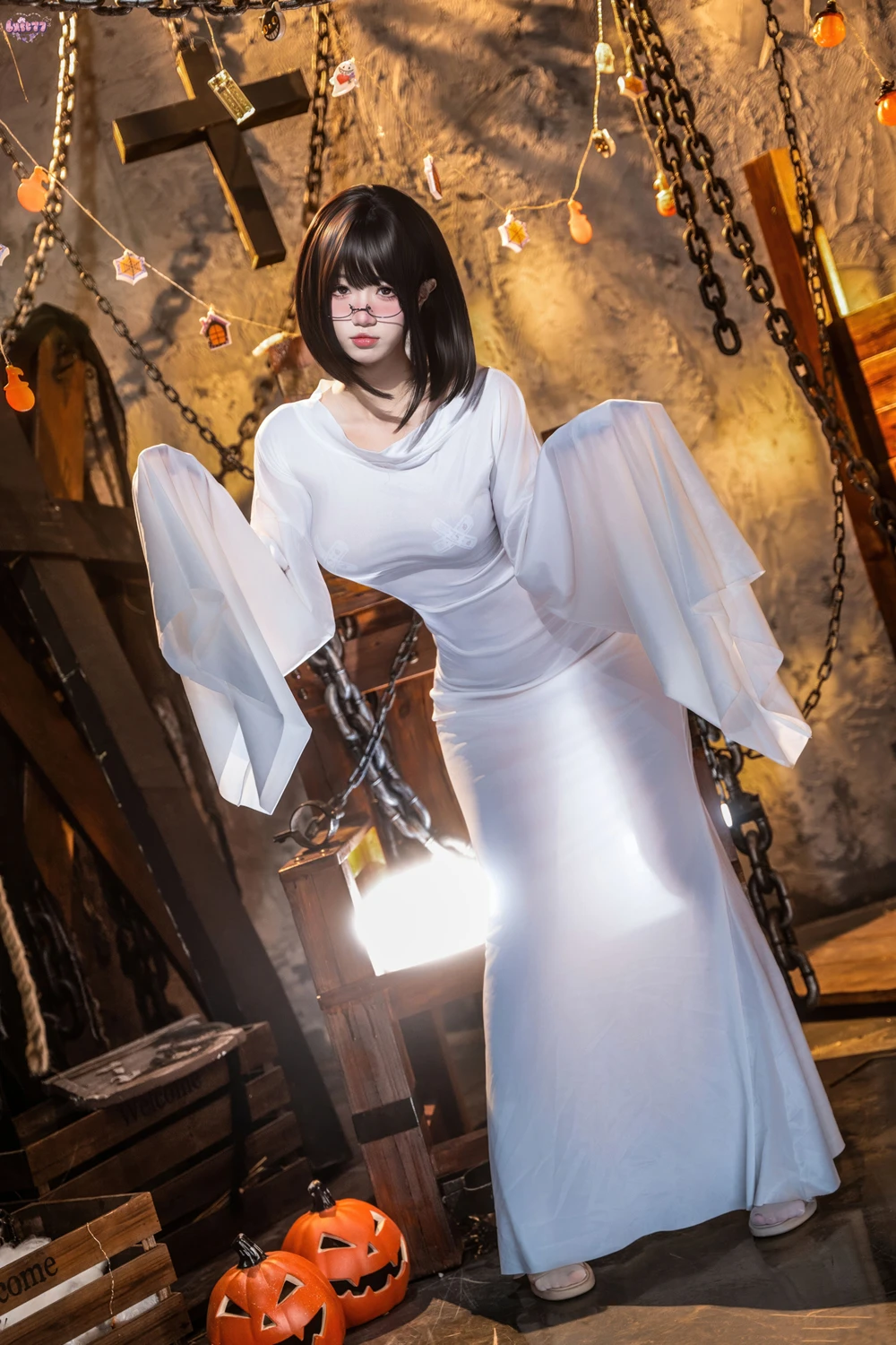 Cosplay 柒柒要乖哦 – 幽灵娘