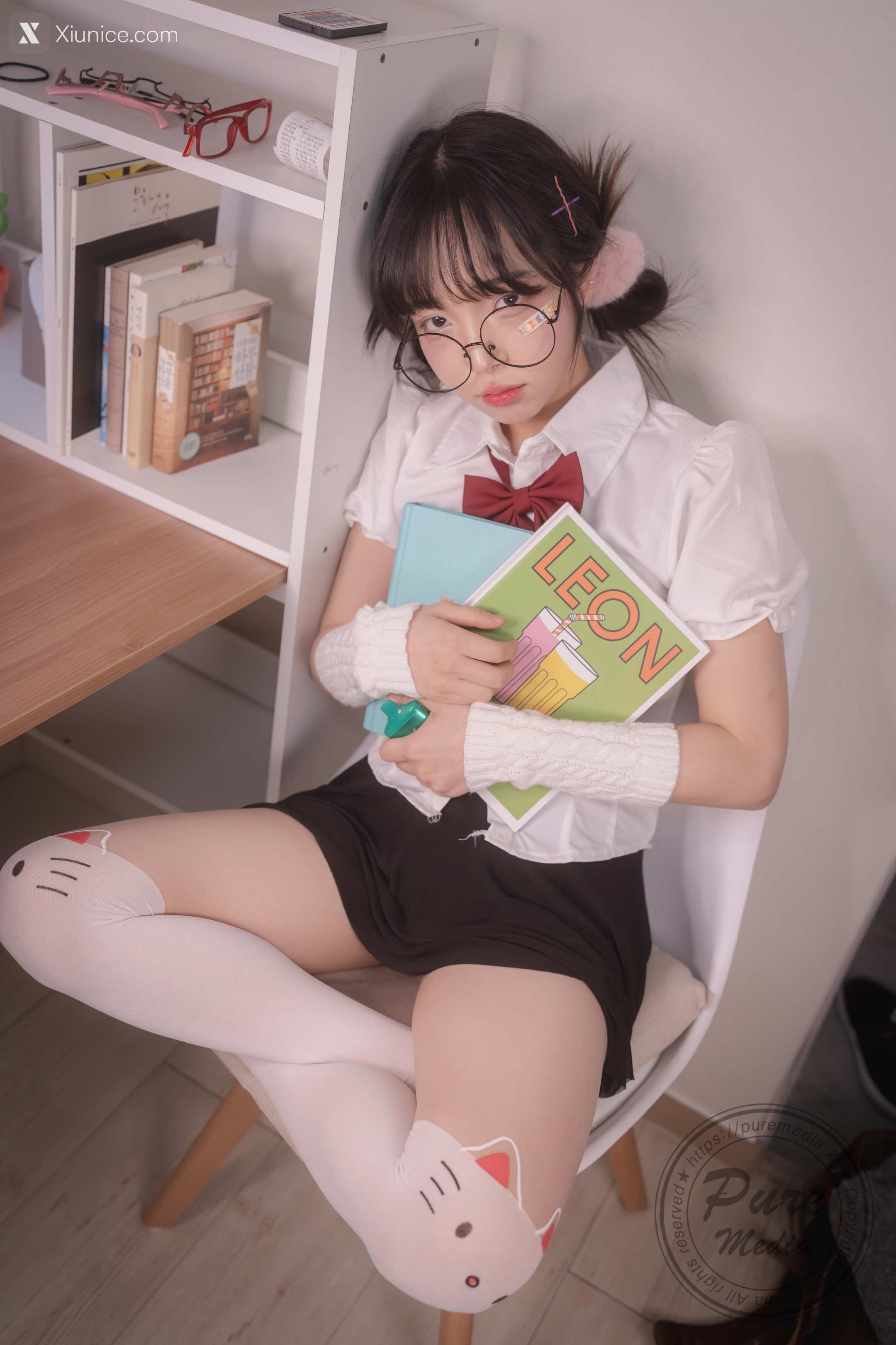 Pure Media Vol.276 Jelly (젤리) – Girl Trapped in a Rooftop Room 4K