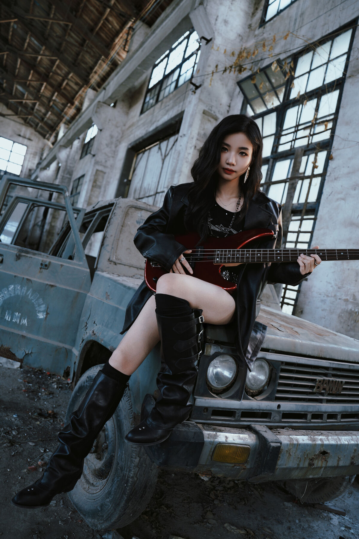 YiTuYu艺图语 Vol.10154 Tou Ming Yu Yu