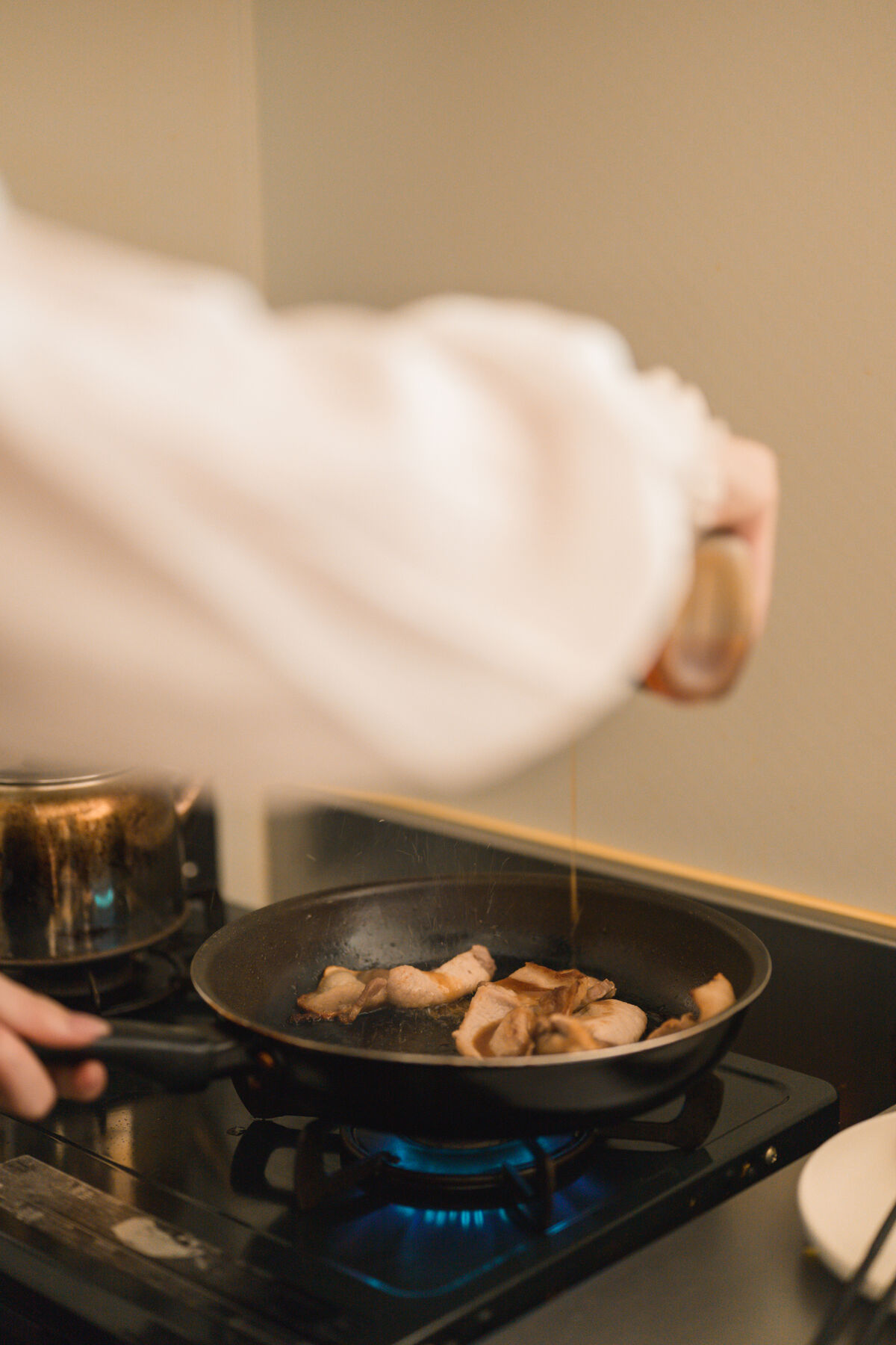 Coser@けん研 けんけん - C106实体刊物グラグラ And 推し型メイドロイドとしたいこと Part01