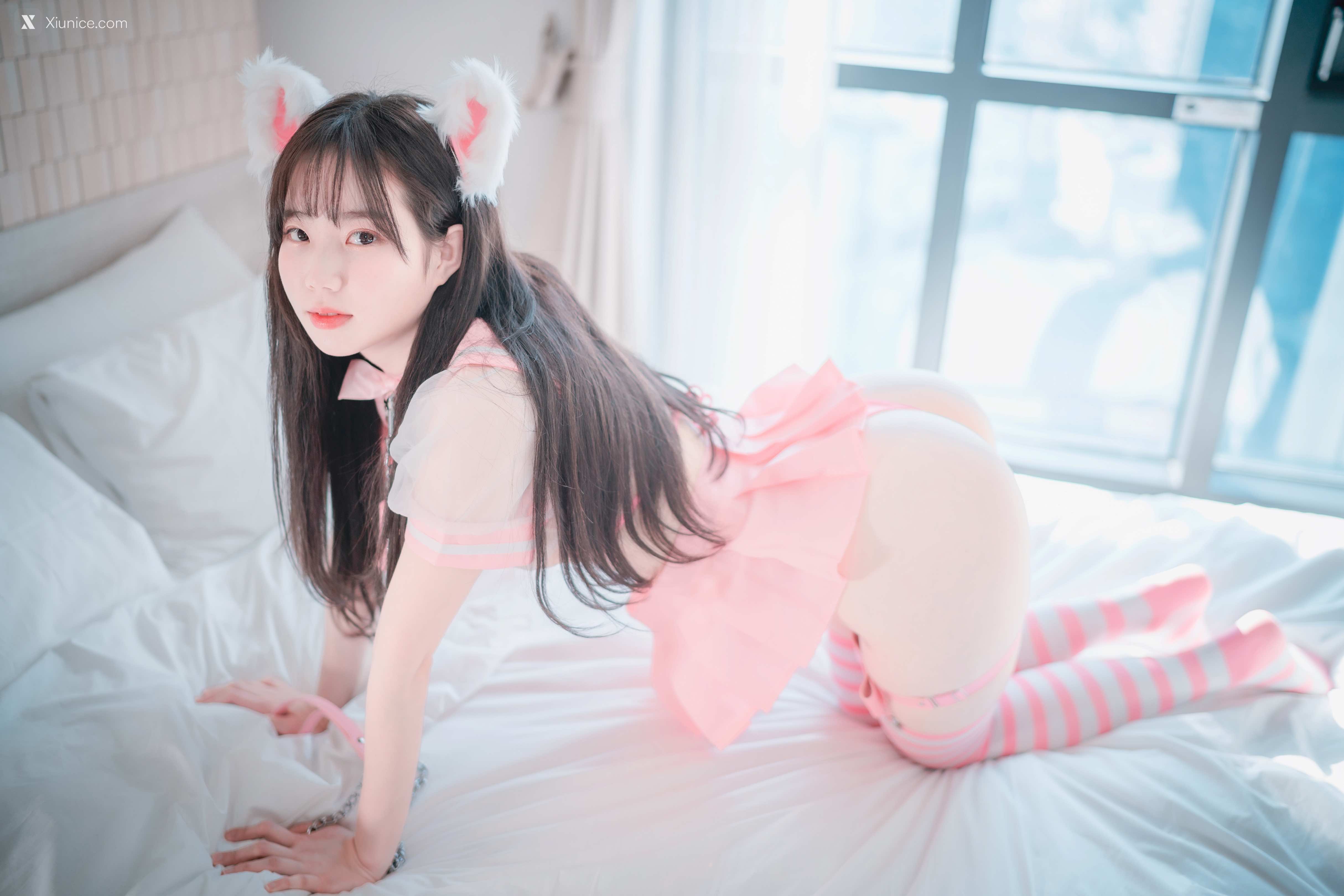 DJAWA Photo – Myu_a_ (뮤아) – Catgirl in Pink 4K