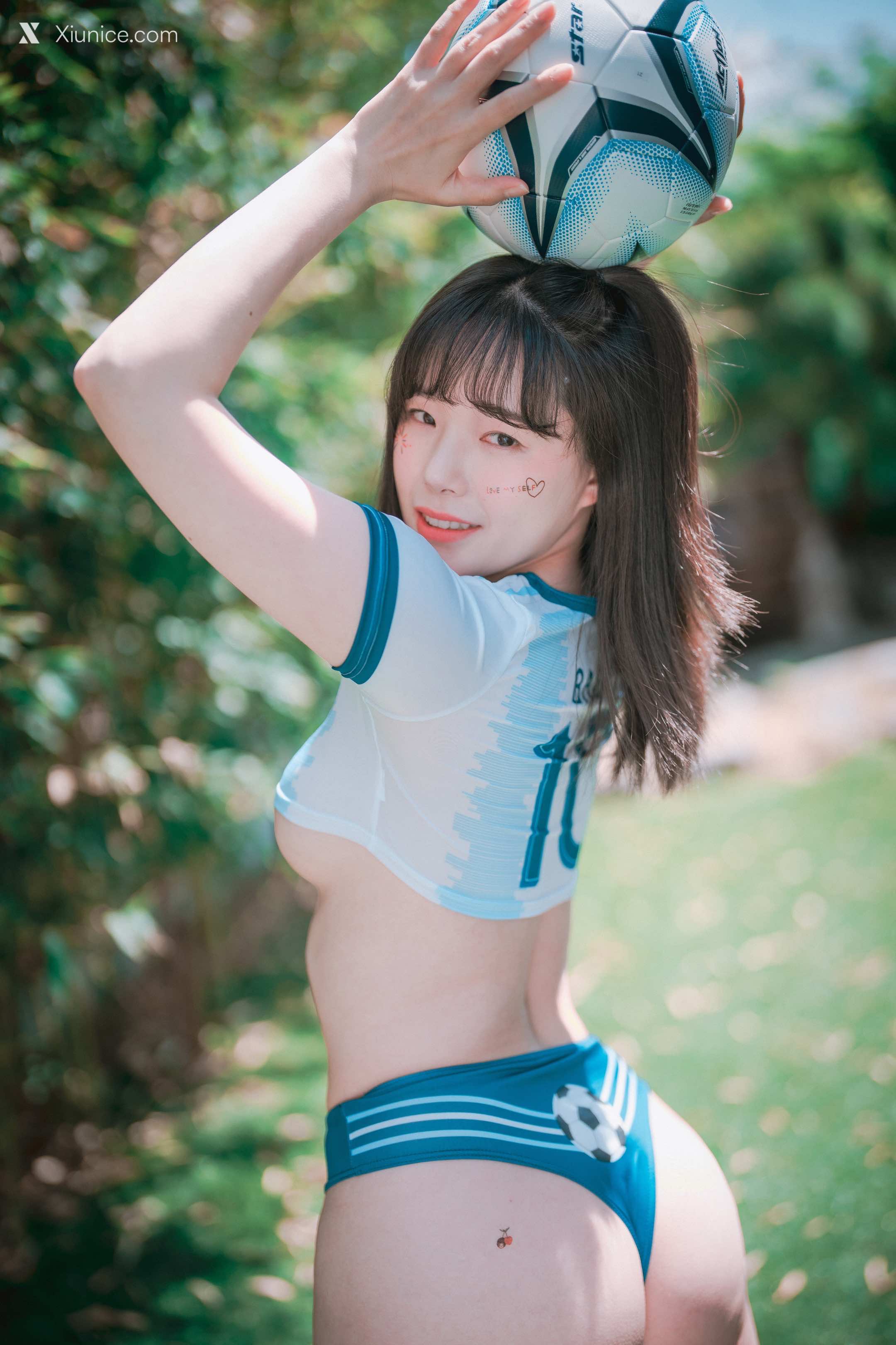 DJAWA Photo – Pia (피아) – Football Star 4K