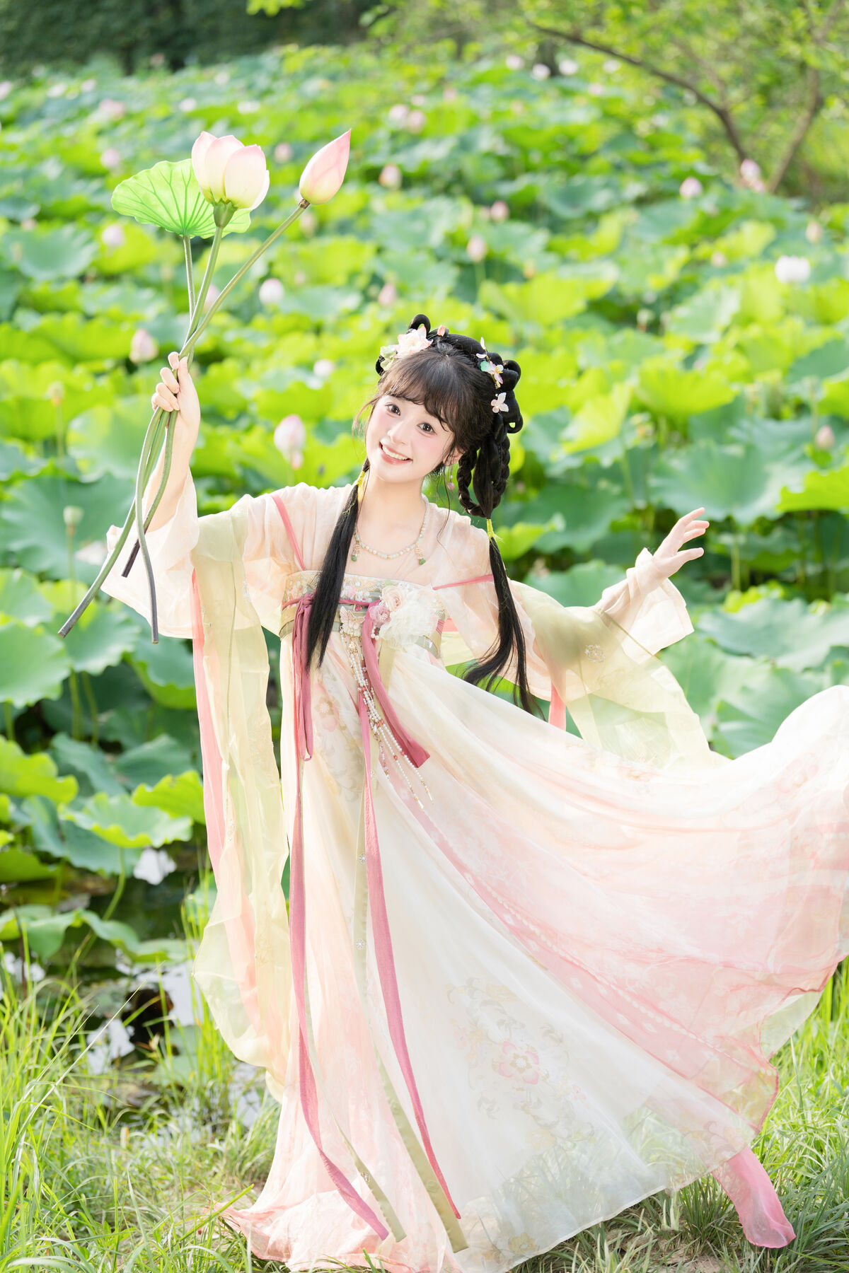 YiTuYu艺图语 Vol.10144 Xia Yu Xiao Nian