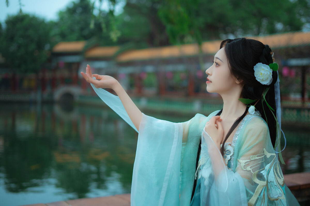 YiTuYu艺图语 Vol.10070 Shi Qi