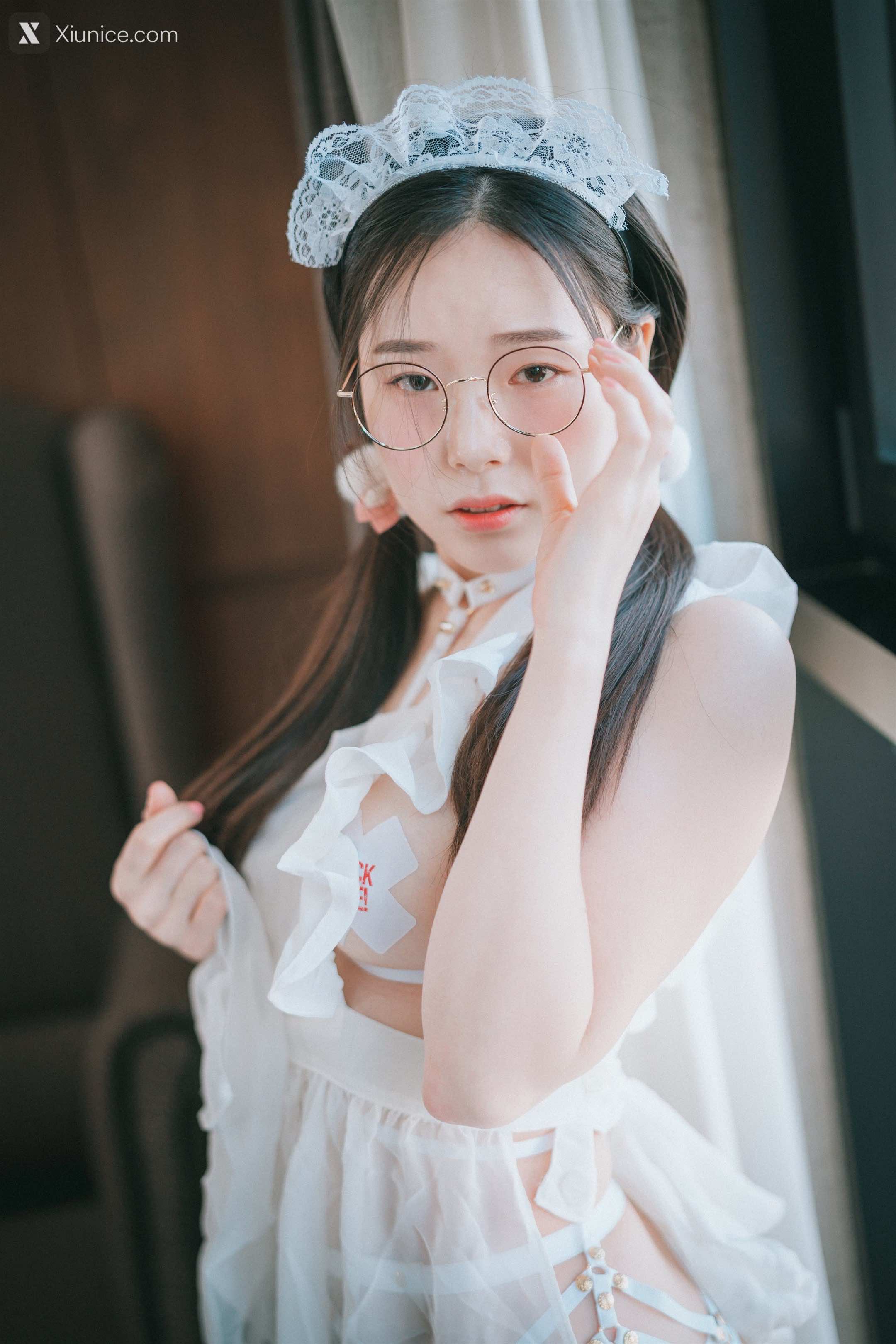 DJAWA Photo – Pia (피아) – Sheer Chiffon Apron 4K