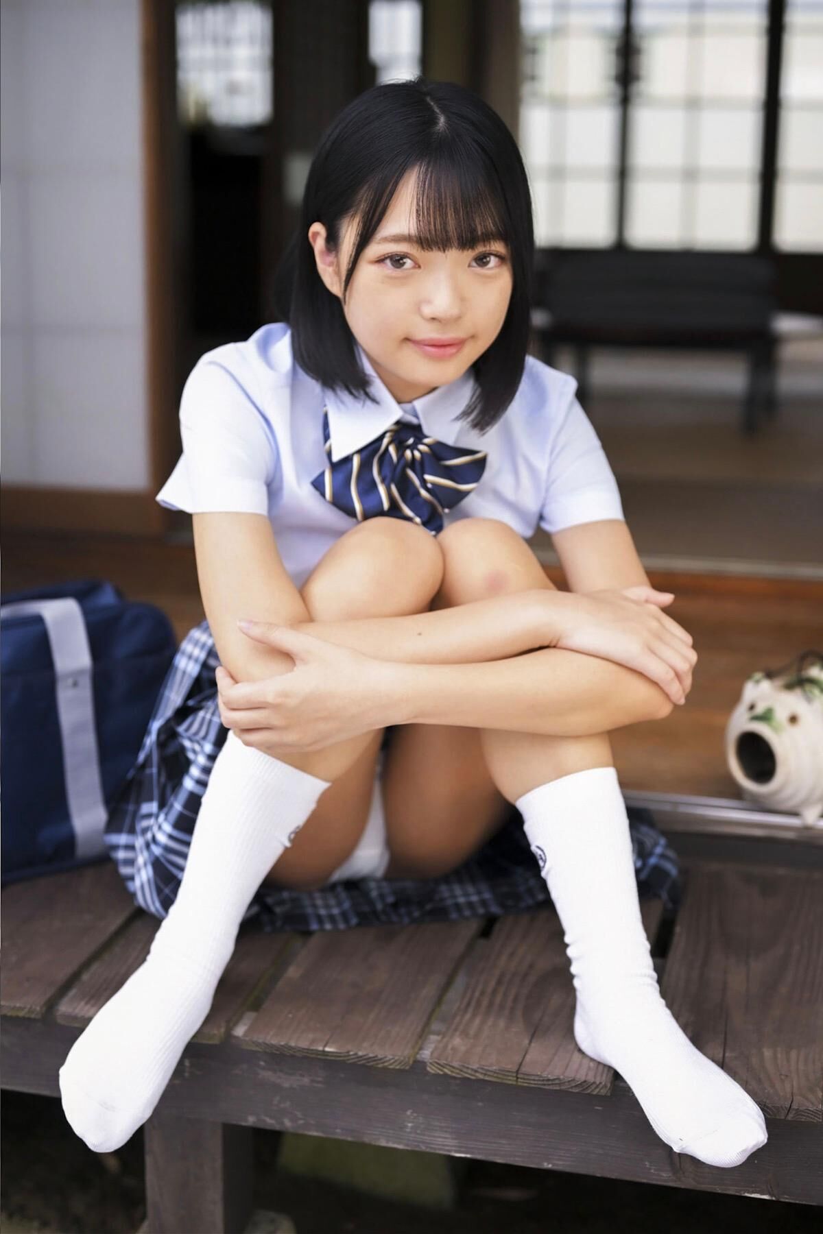 Amu Tsubura 粒楽あむ - Youth. アオハル Vol.3 Part01