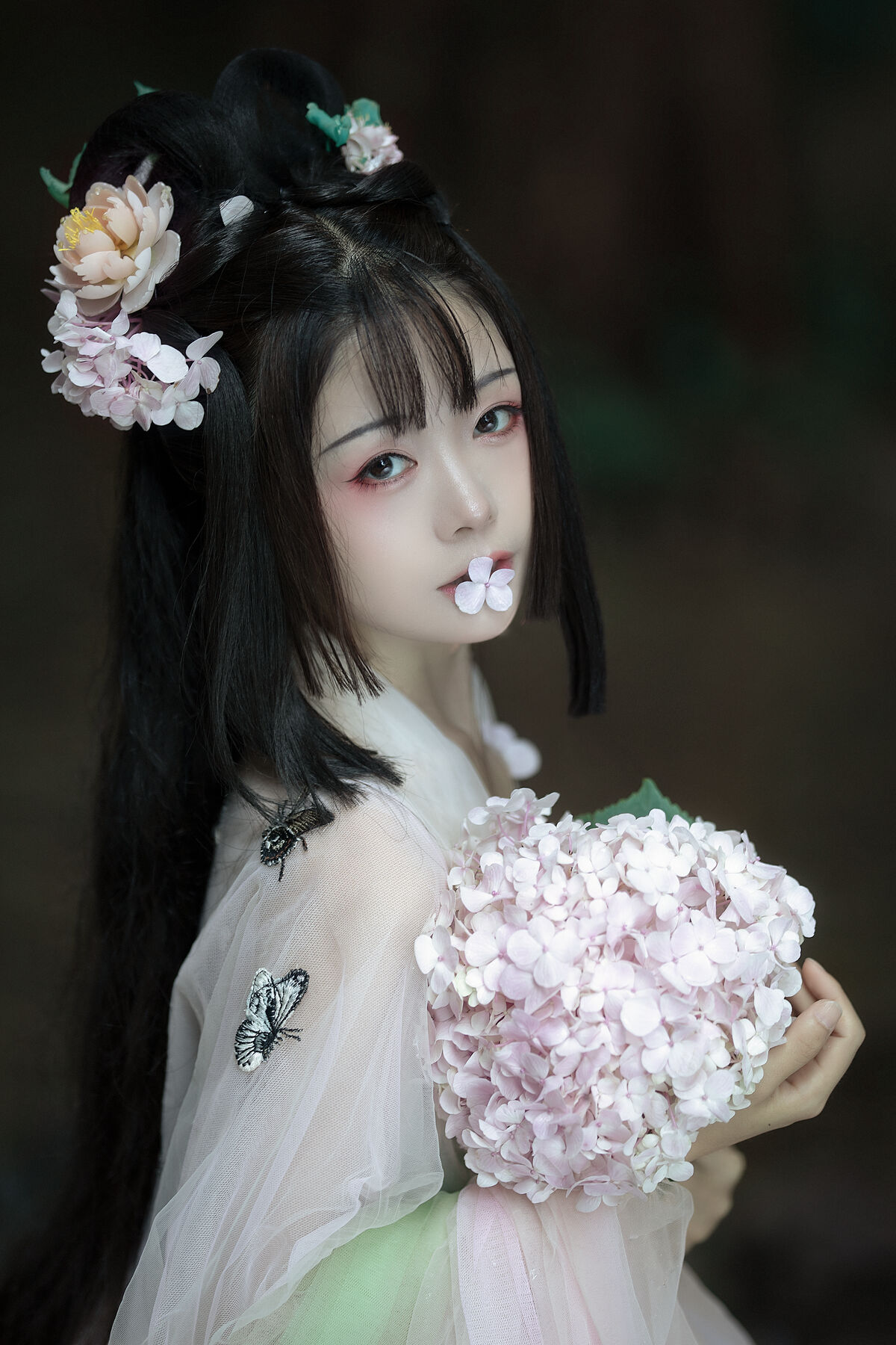 YiTuYu艺图语 Vol.10151 Yun Yun De Hei Yan Quan Er