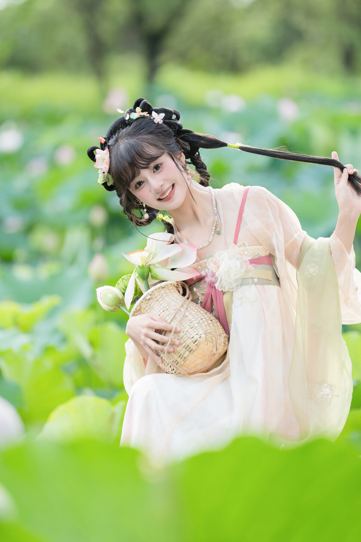 YiTuYu艺图语 Vol.10144 Xia Yu Xiao Nian