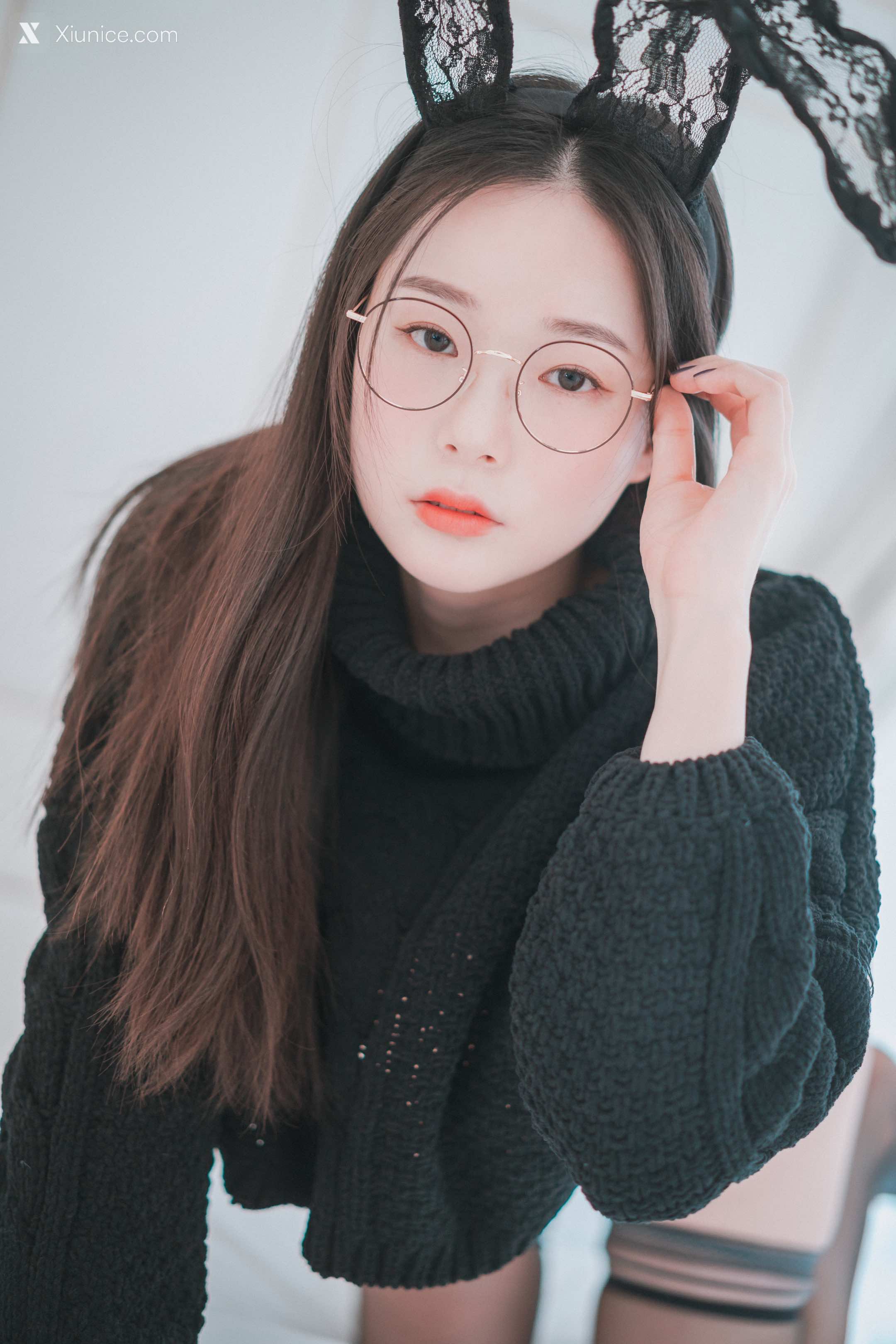 DJAWA Photo – Pia (피아) – Loose and Tight Black 4K