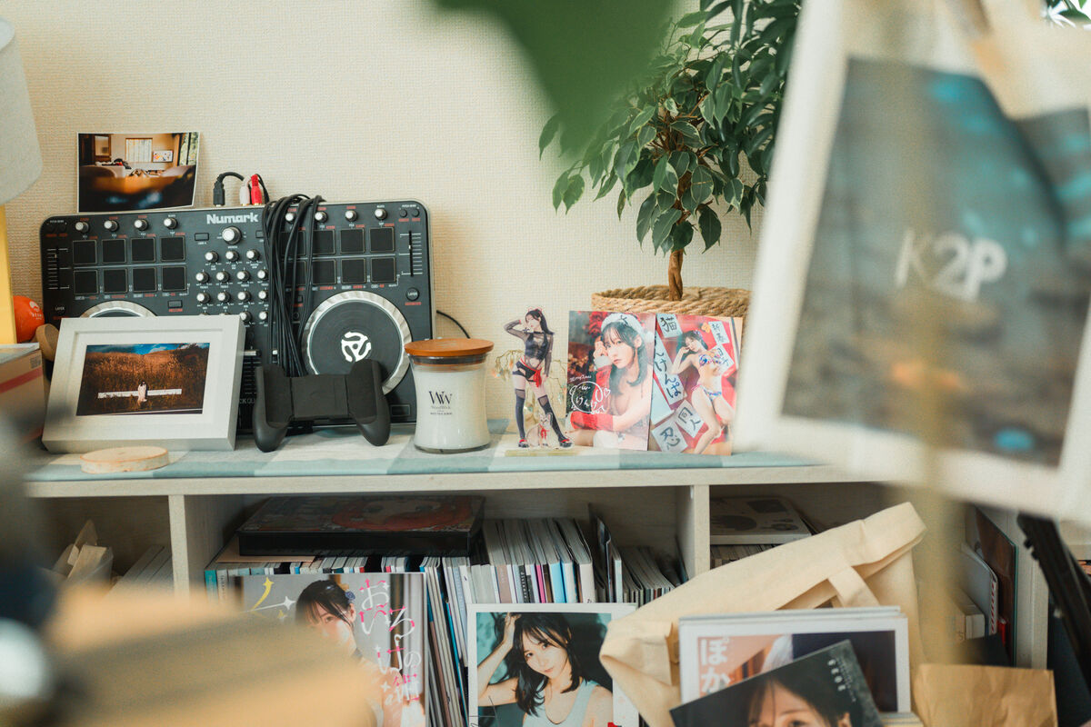 Coser@けん研 けんけん - C106实体刊物グラグラ And 推し型メイドロイドとしたいこと Part02