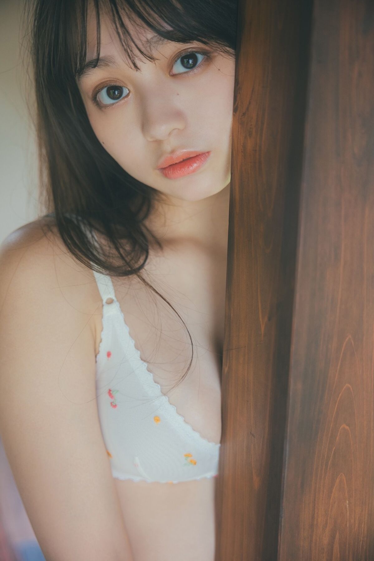 Mai Horai 蓬莱舞 - 写真集 See eye to eye 週プレ PHOTO BOOK