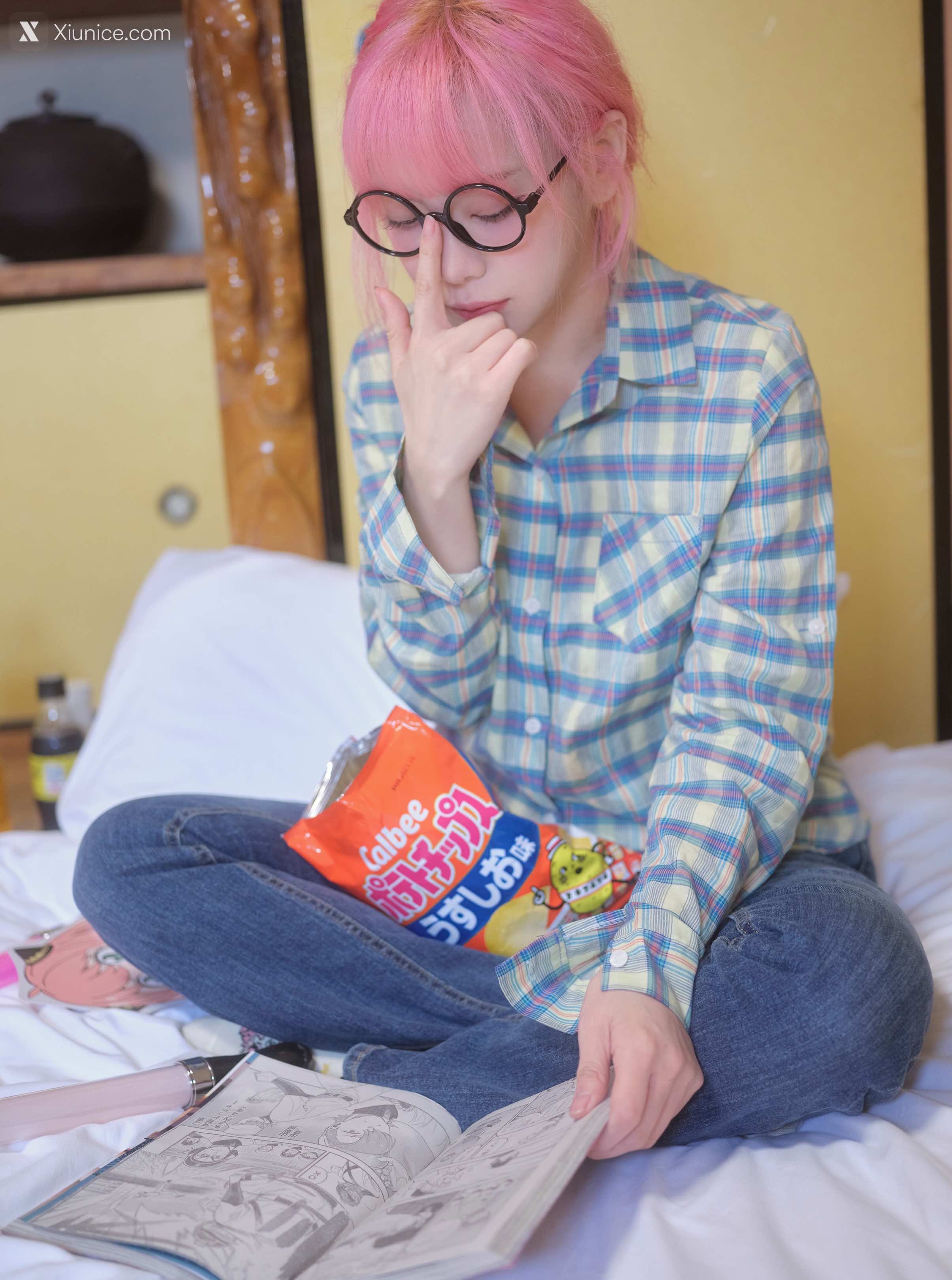 Artgravia Vol.561 Dami (퀸다미) 4K