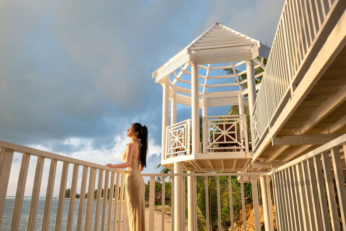 Coser@年年Nnian - 海边维纳斯