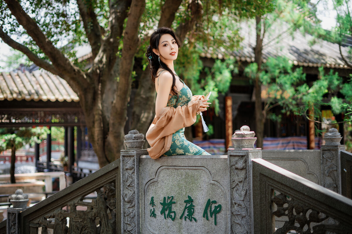 YiTuYu艺图语 Vol.10189 Mi Ni Ai Mei Li