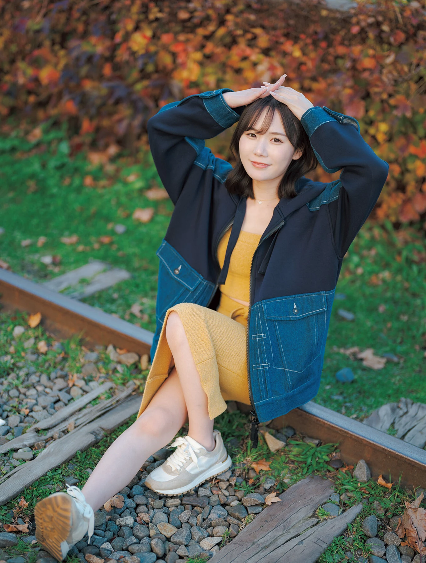 MIRU みる, アダルト写真集 「Scenery」 Set.04