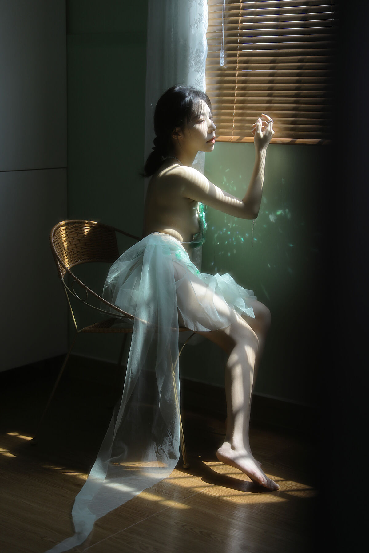 YiTuYu艺图语 Vol.10236 Ye Sheng Mo Te Yuan Zi