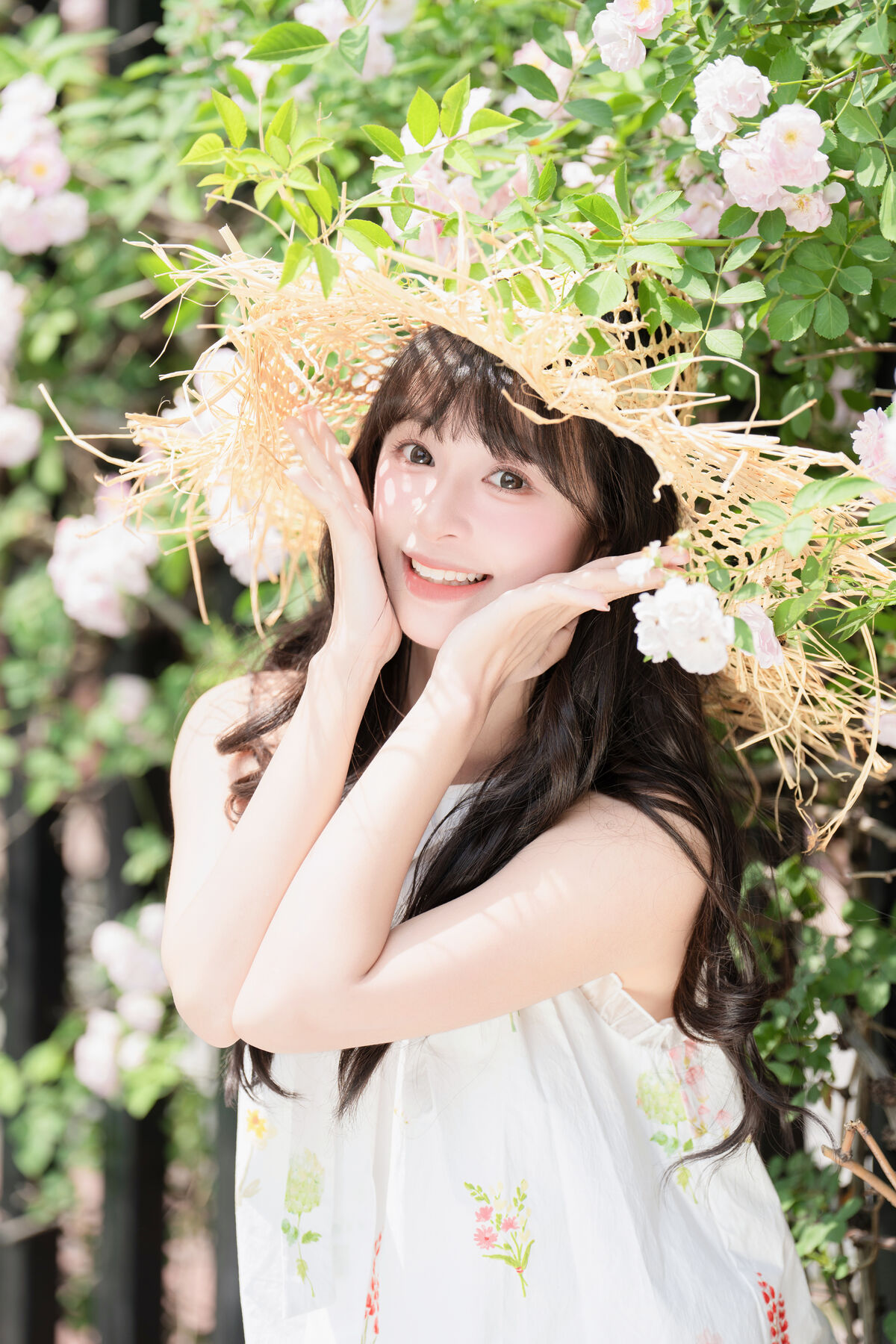 YiTuYu艺图语 Vol.10121 Xia Yu Xiao Nian