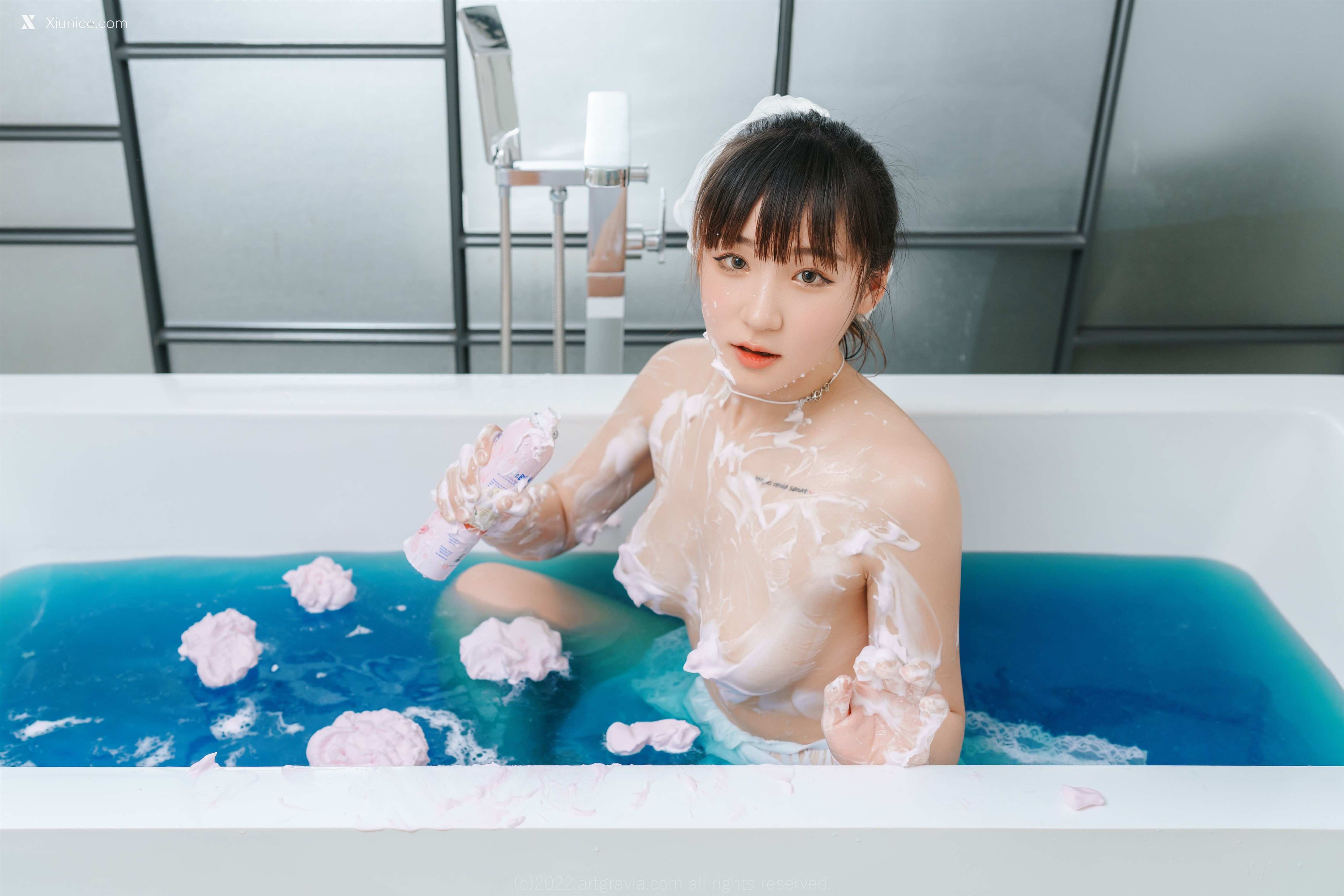 Artgravia Vol.415 HENDOONG (혠둥이) 4K