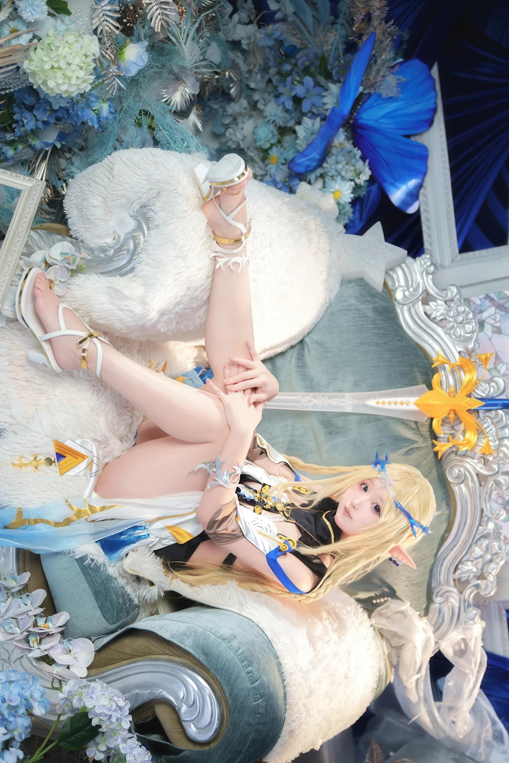 Cosplay Seele麦麦 – 鸣潮 菲比&卡提希娅·蓝色花海物语